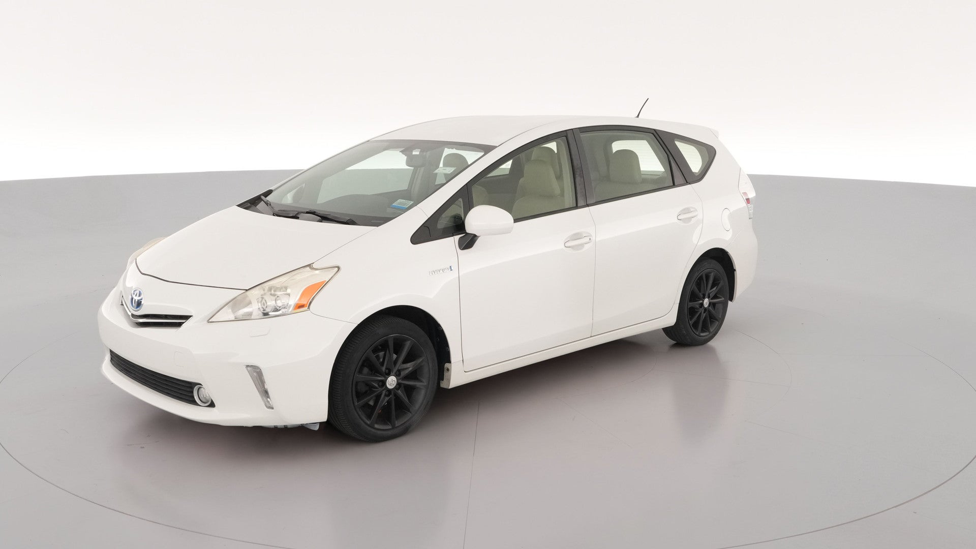 2014 Toyota Prius v vehicle photo