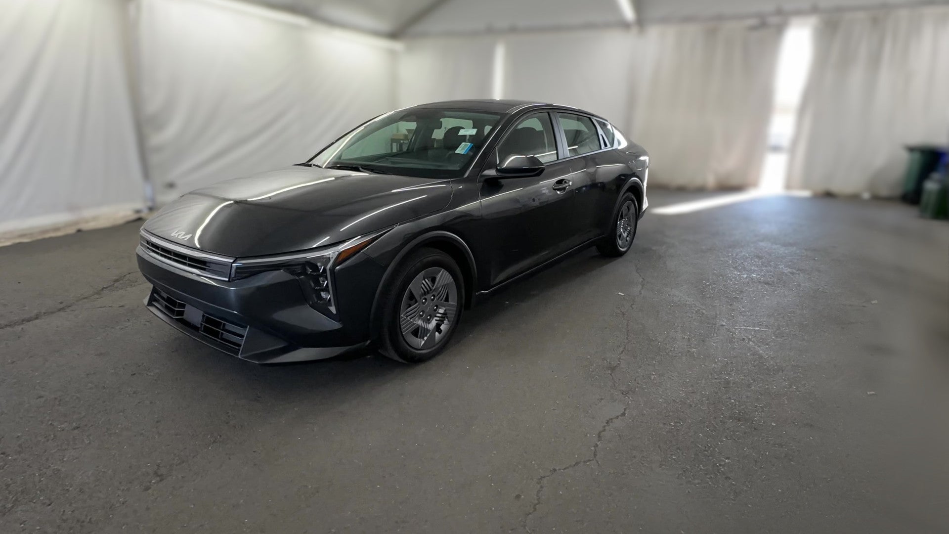2025 Kia K4 vehicle photo