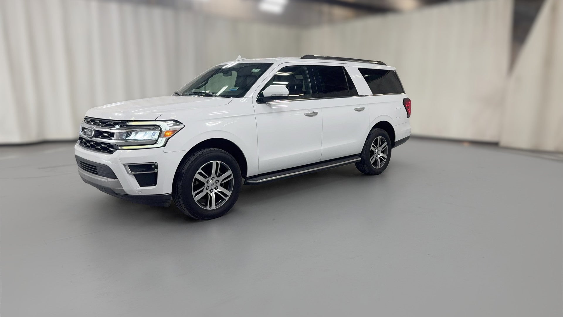 2022 Ford Expedition MAX vehicle photo