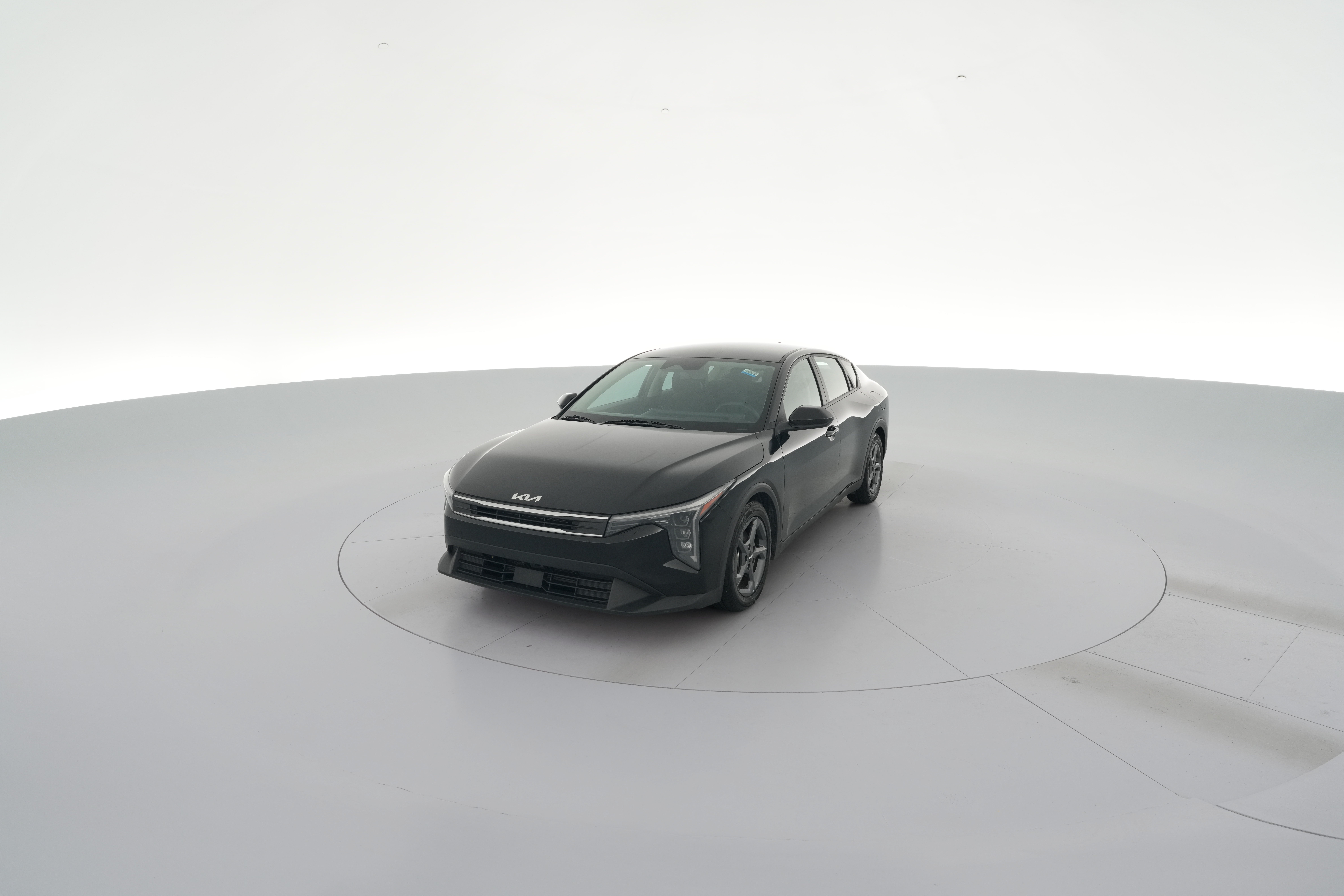 2025 Kia K4 LXS - Photo 23