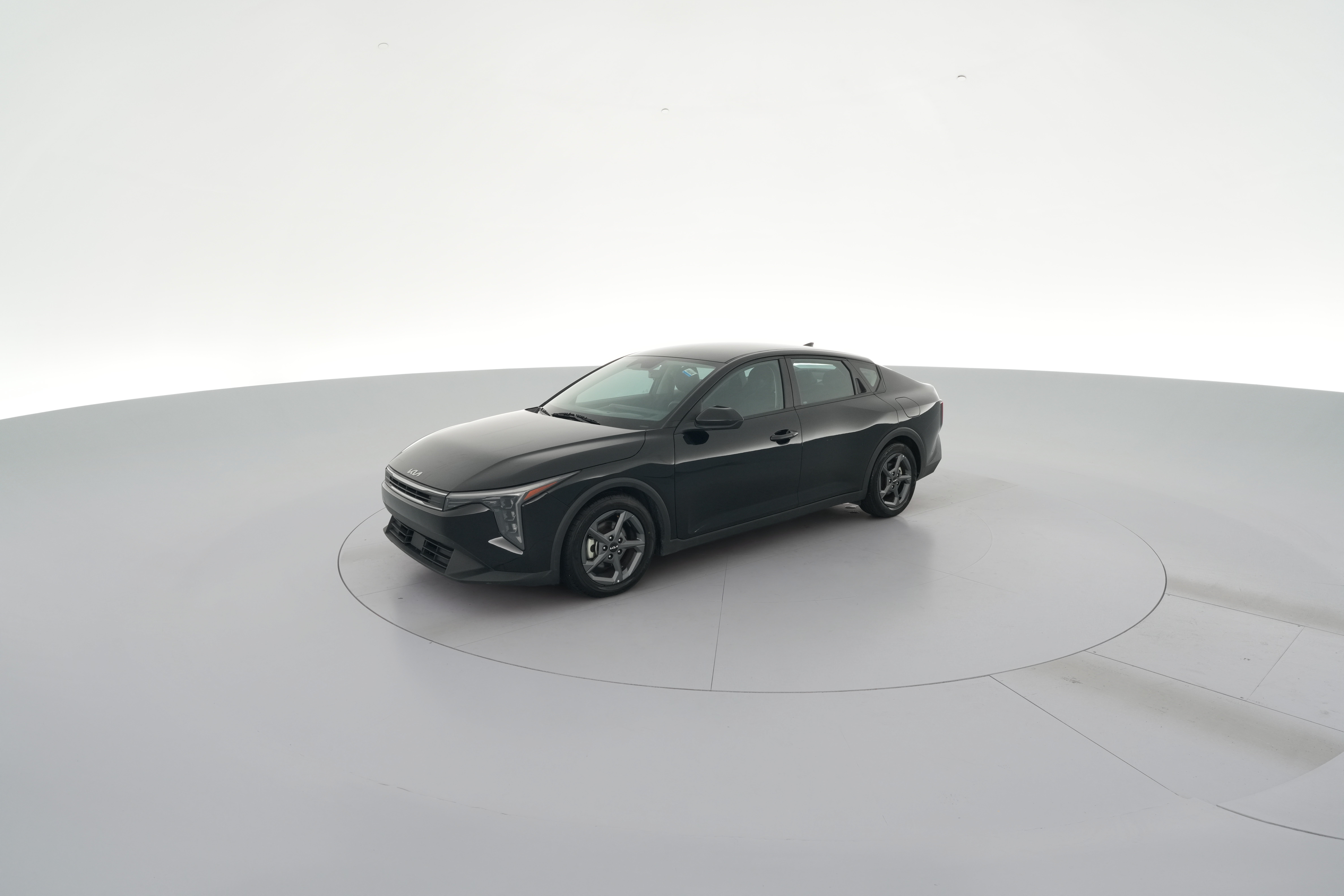 2025 Kia K4 LXS - Photo 24