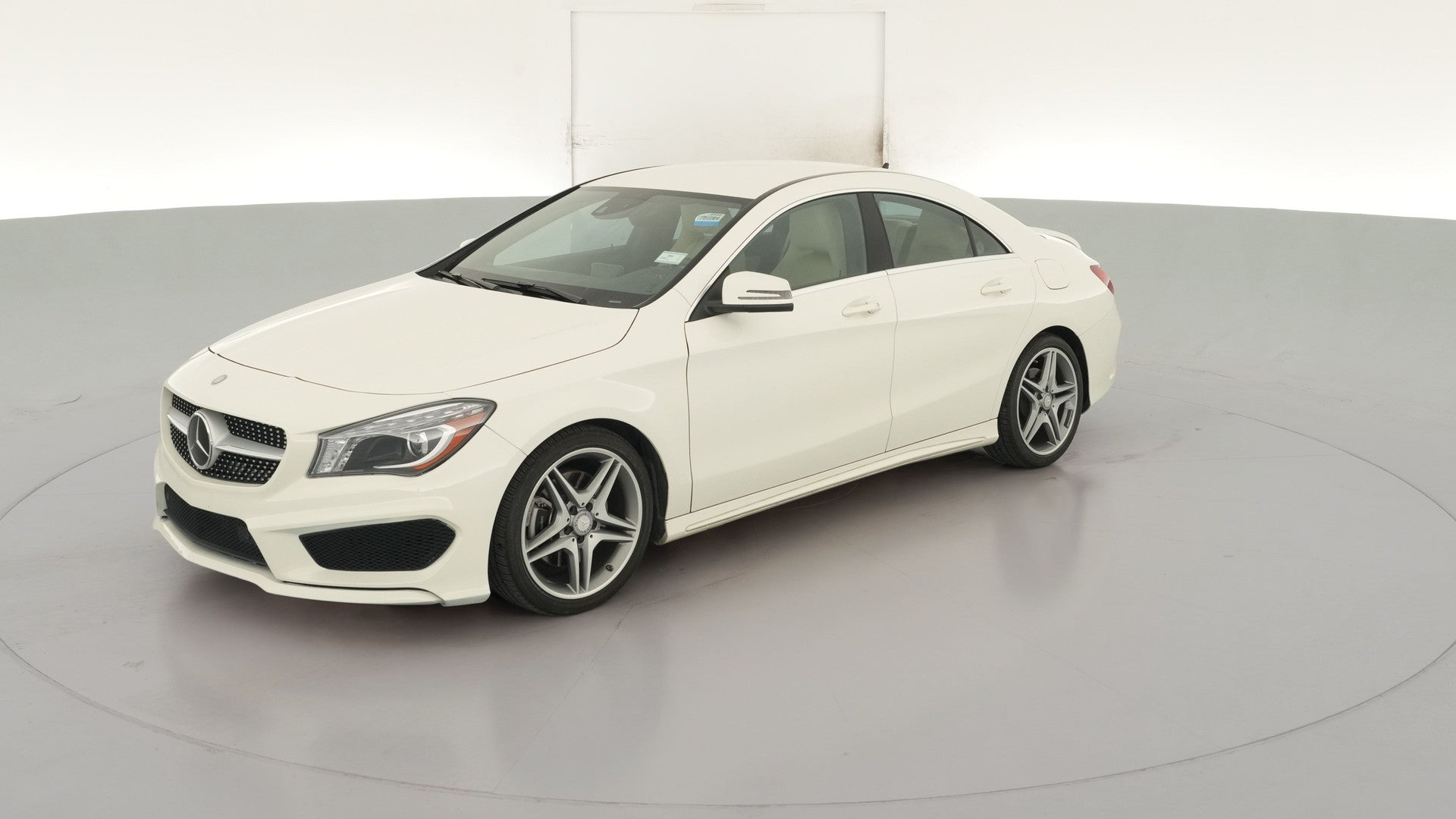 2014 Mercedes-Benz CLA-Class vehicle photo