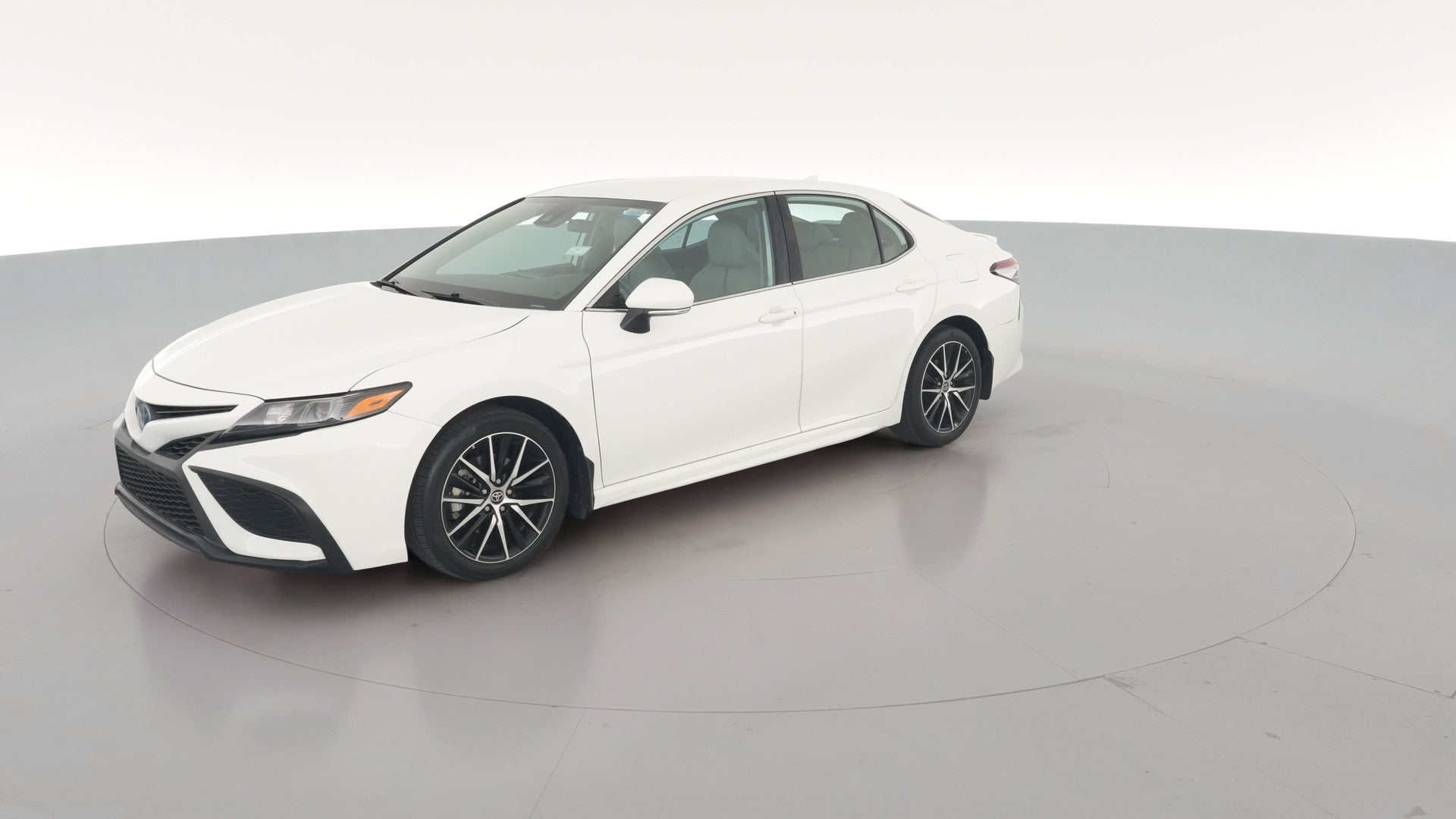2022 Toyota Camry Hybrid vehicle photo