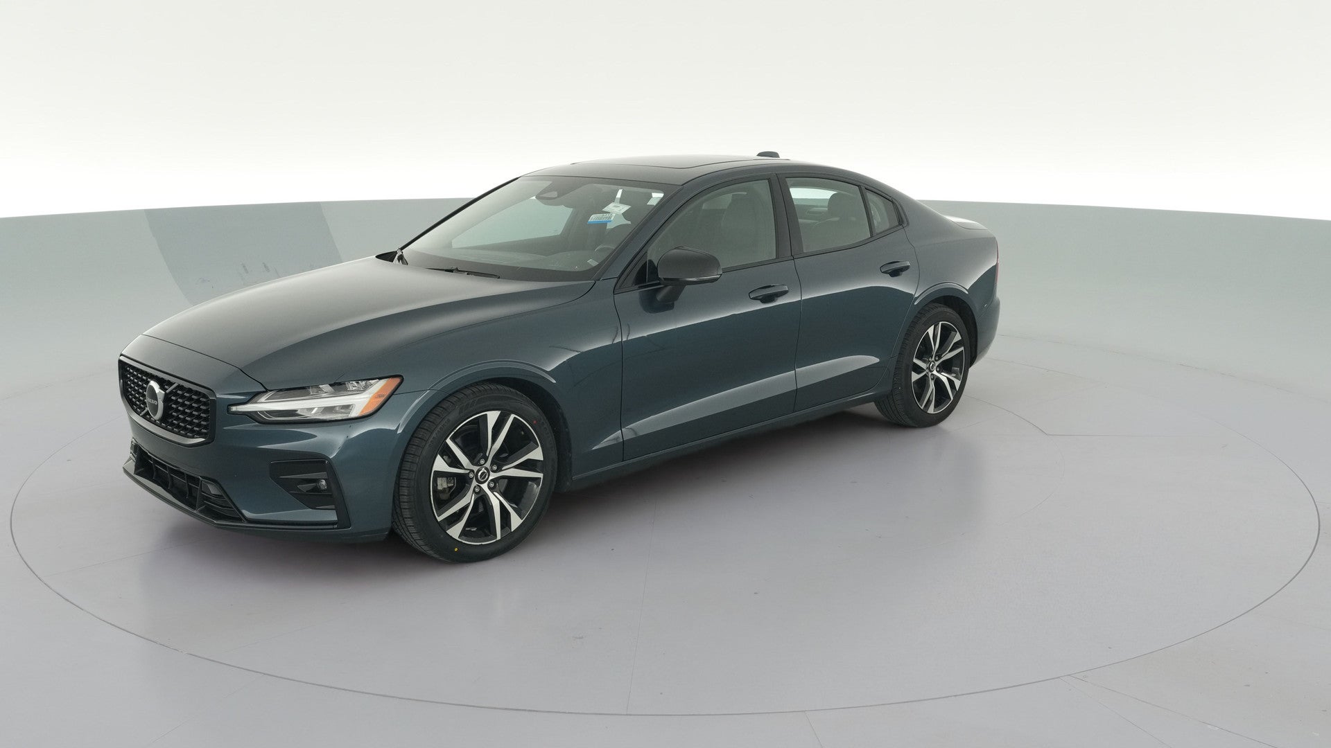 2024 Volvo S60 vehicle photo