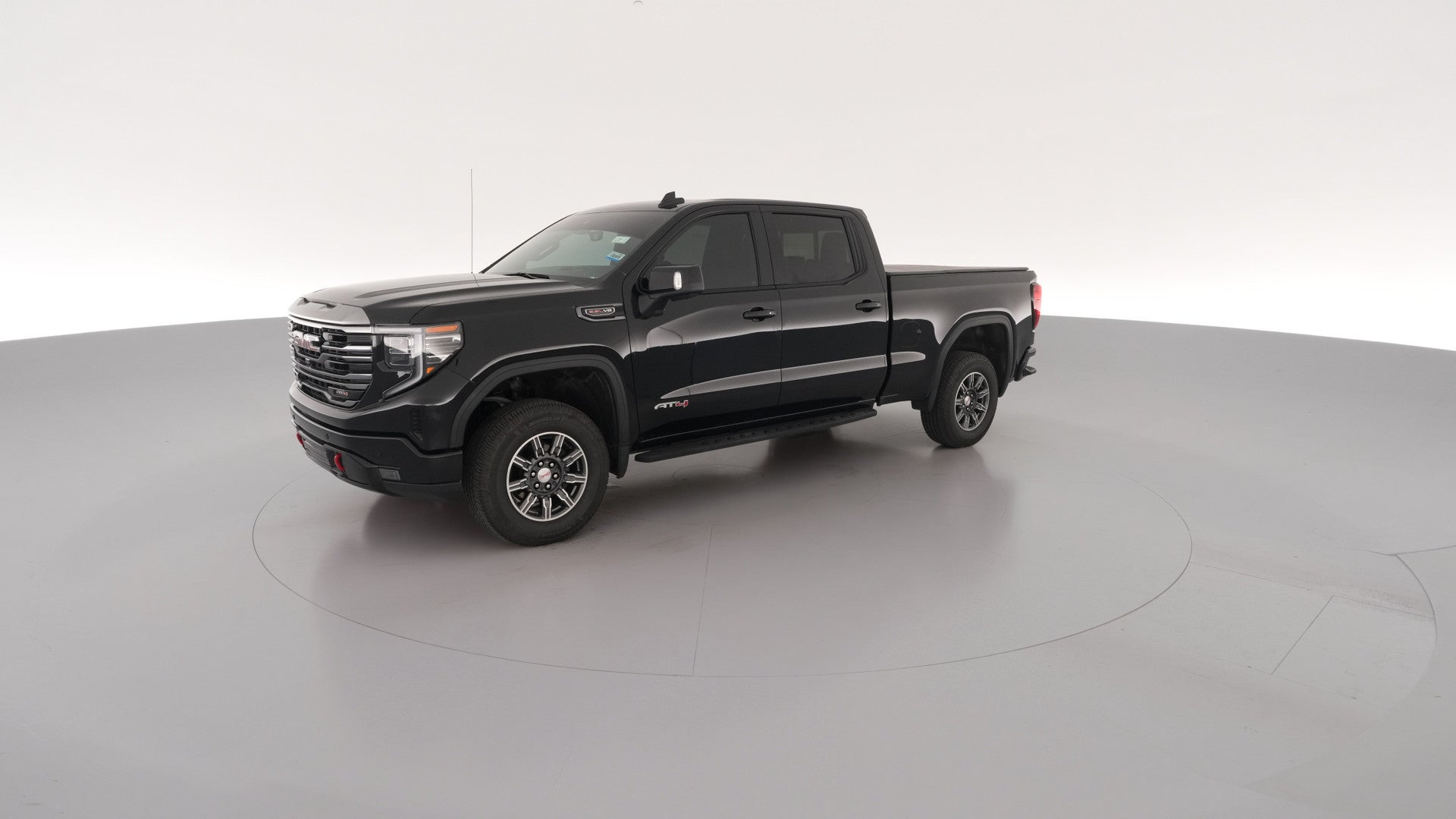 2024 GMC Sierra 1500 Crew Cab vehicle photo