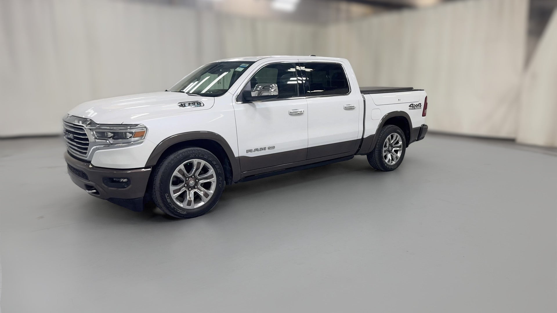 2021 Ram 1500 Crew Cab vehicle photo