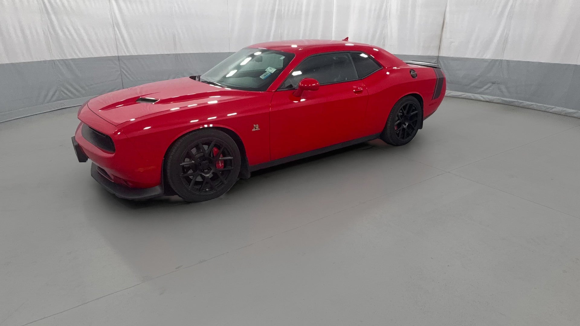 2015 Dodge Challenger vehicle photo