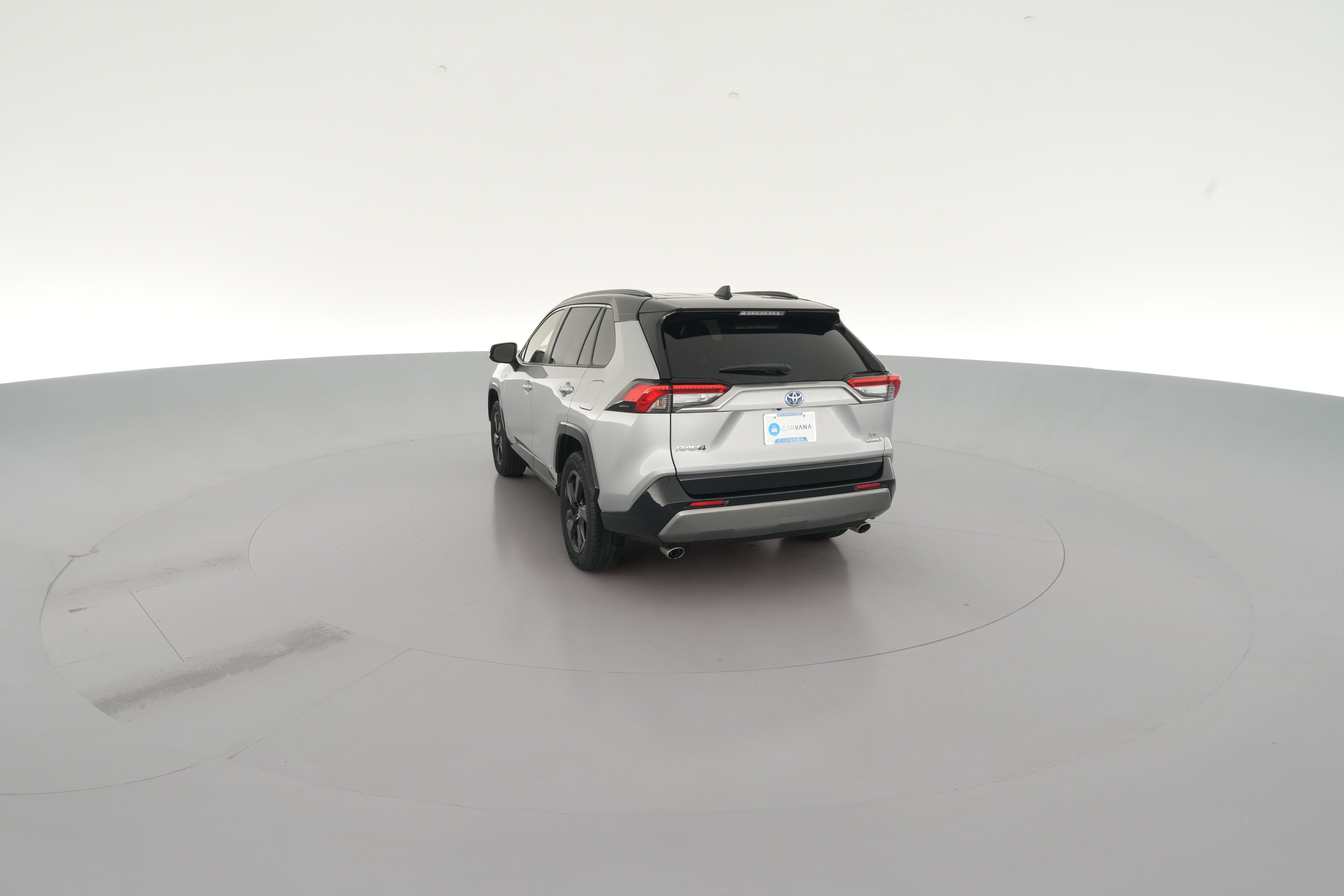 2021 Toyota RAV4 XSE - Photo 32