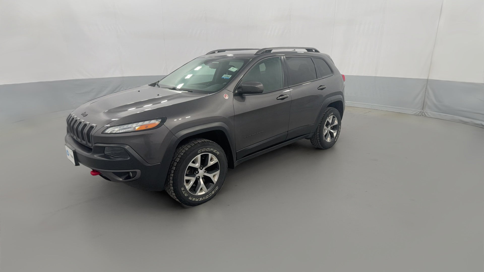 2018 Jeep Cherokee vehicle photo