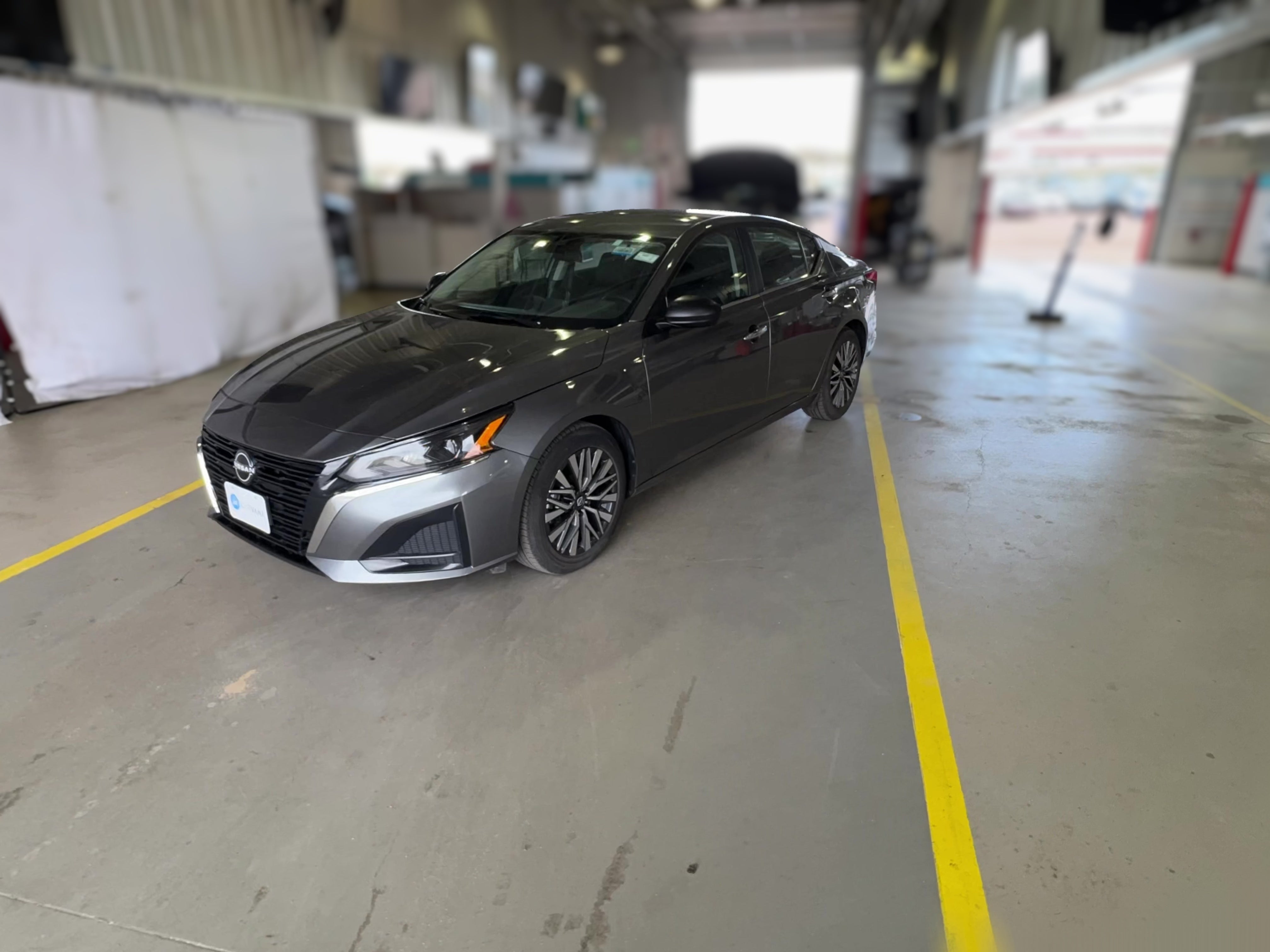 2025 Nissan Altima SV - Photo 25