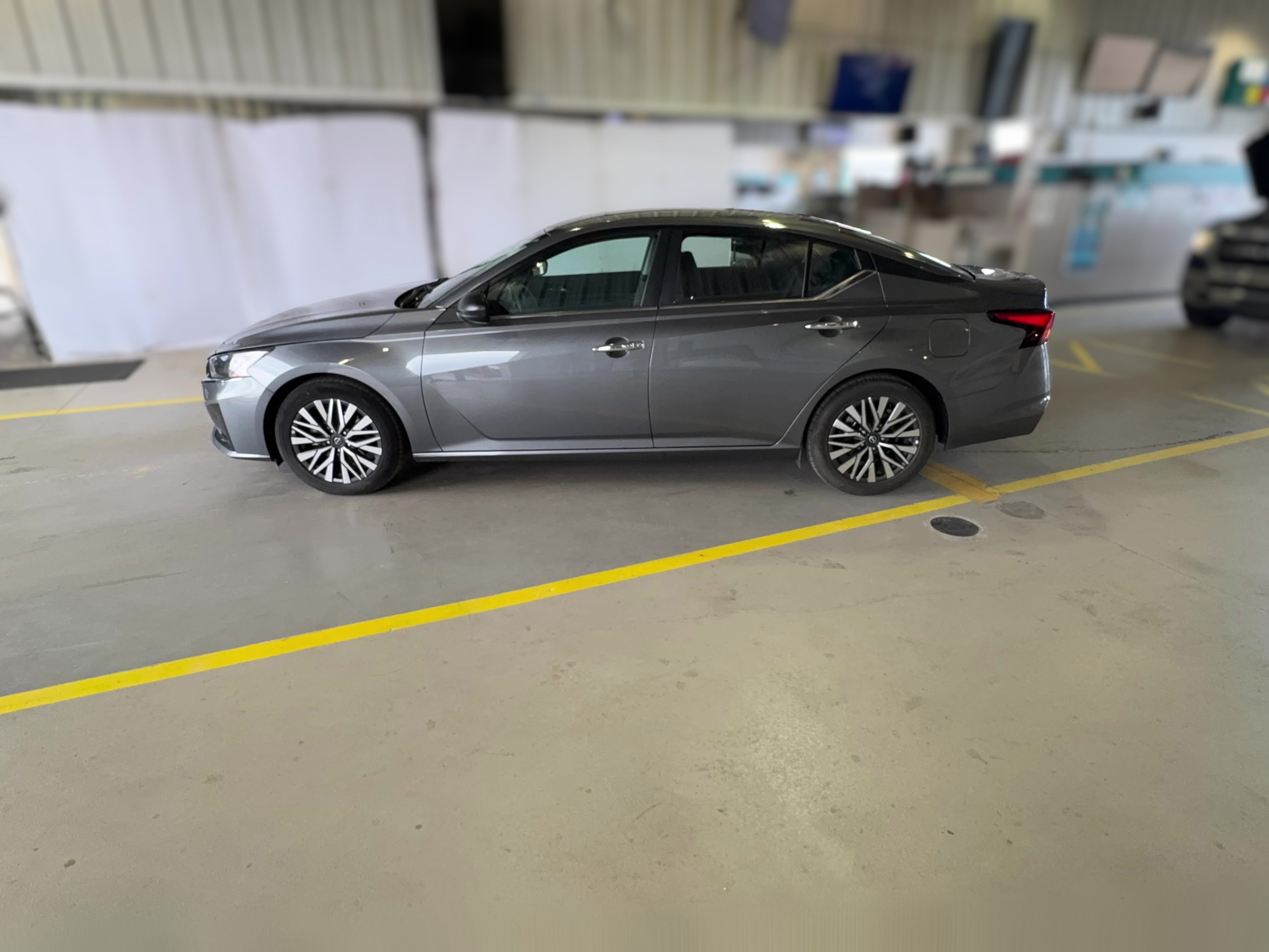 2025 Nissan Altima SV - Photo 27