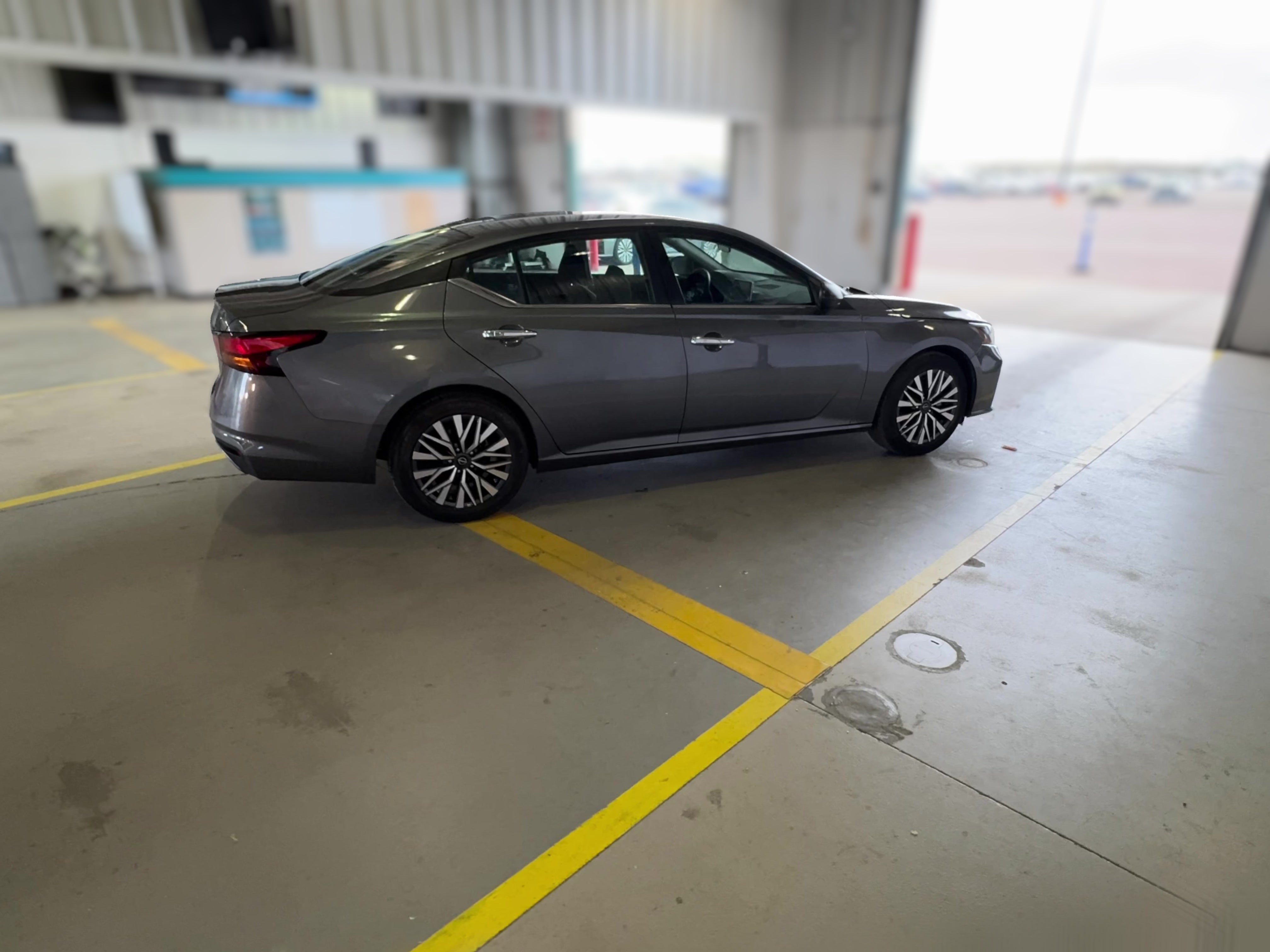 2025 Nissan Altima SV - Photo 34
