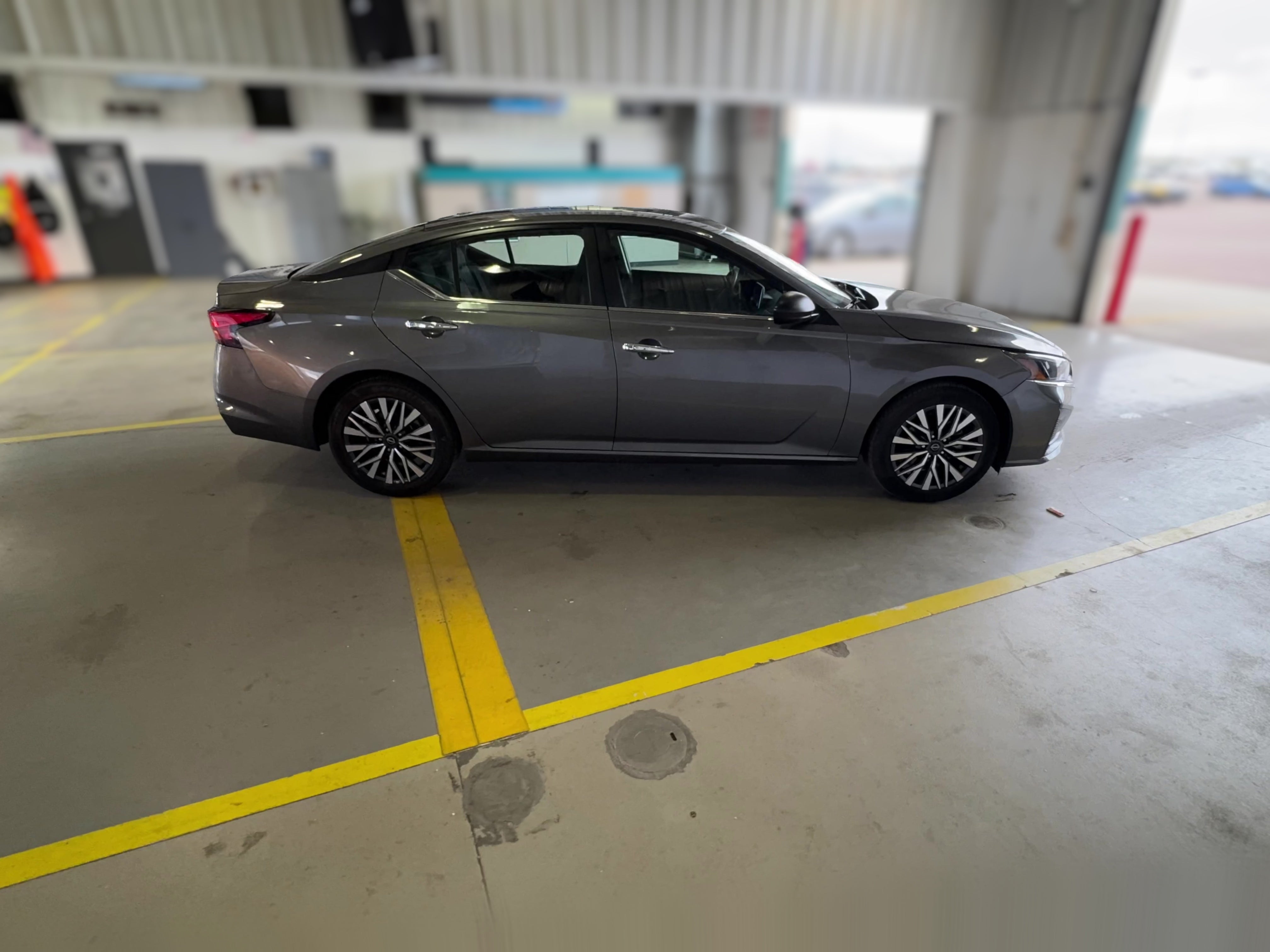 2025 Nissan Altima SV - Photo 35