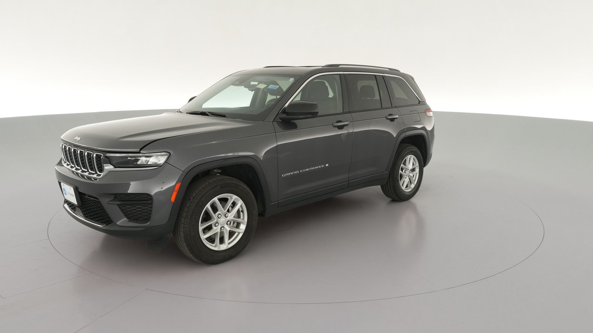 2024 Jeep Grand Cherokee vehicle photo