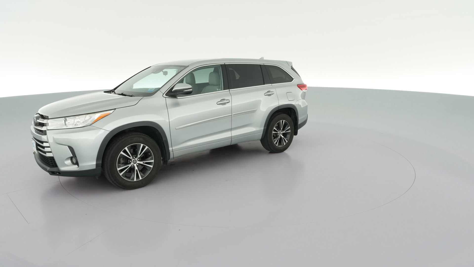2018 Toyota Highlander vehicle photo