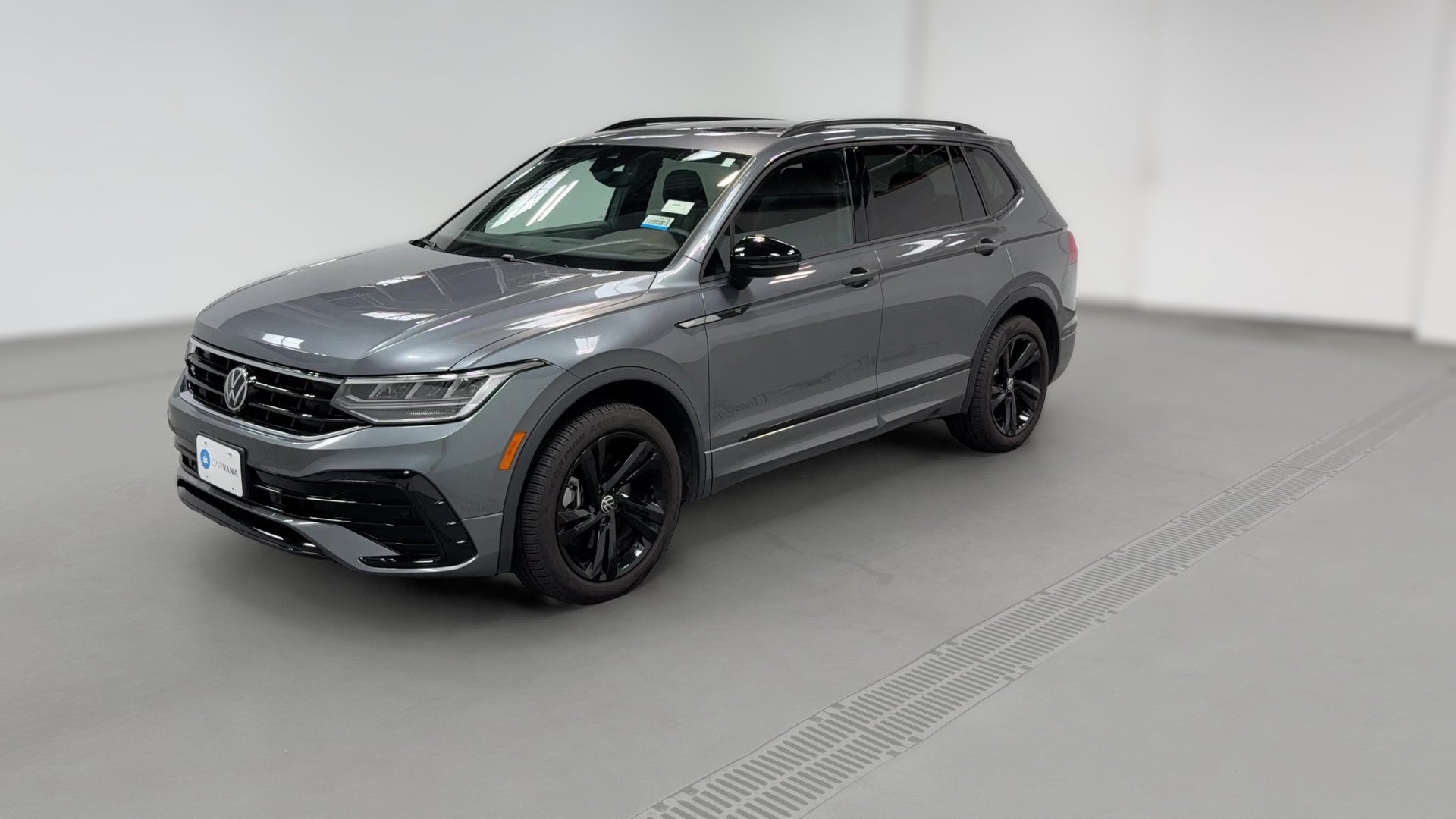 2023 Volkswagen Tiguan vehicle photo