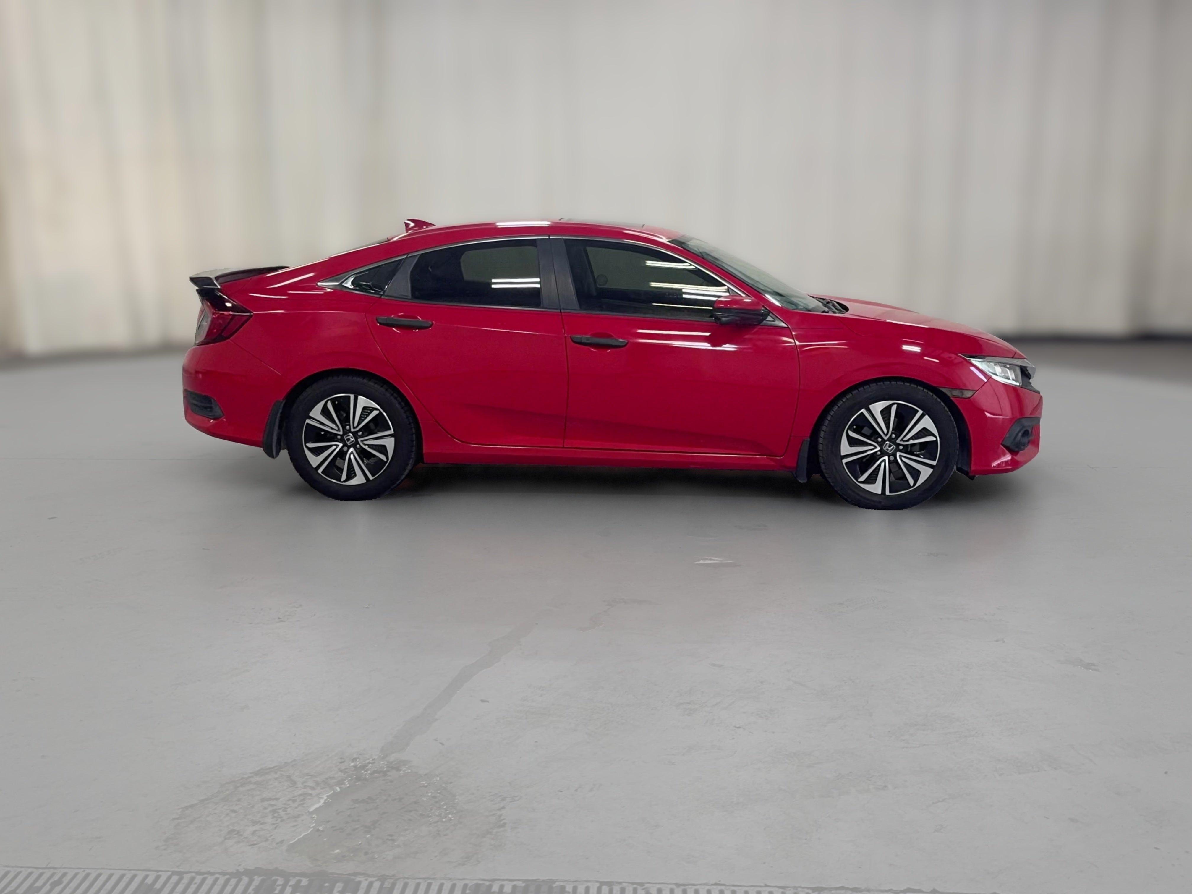2018 Honda Civic EX-T - Photo 29