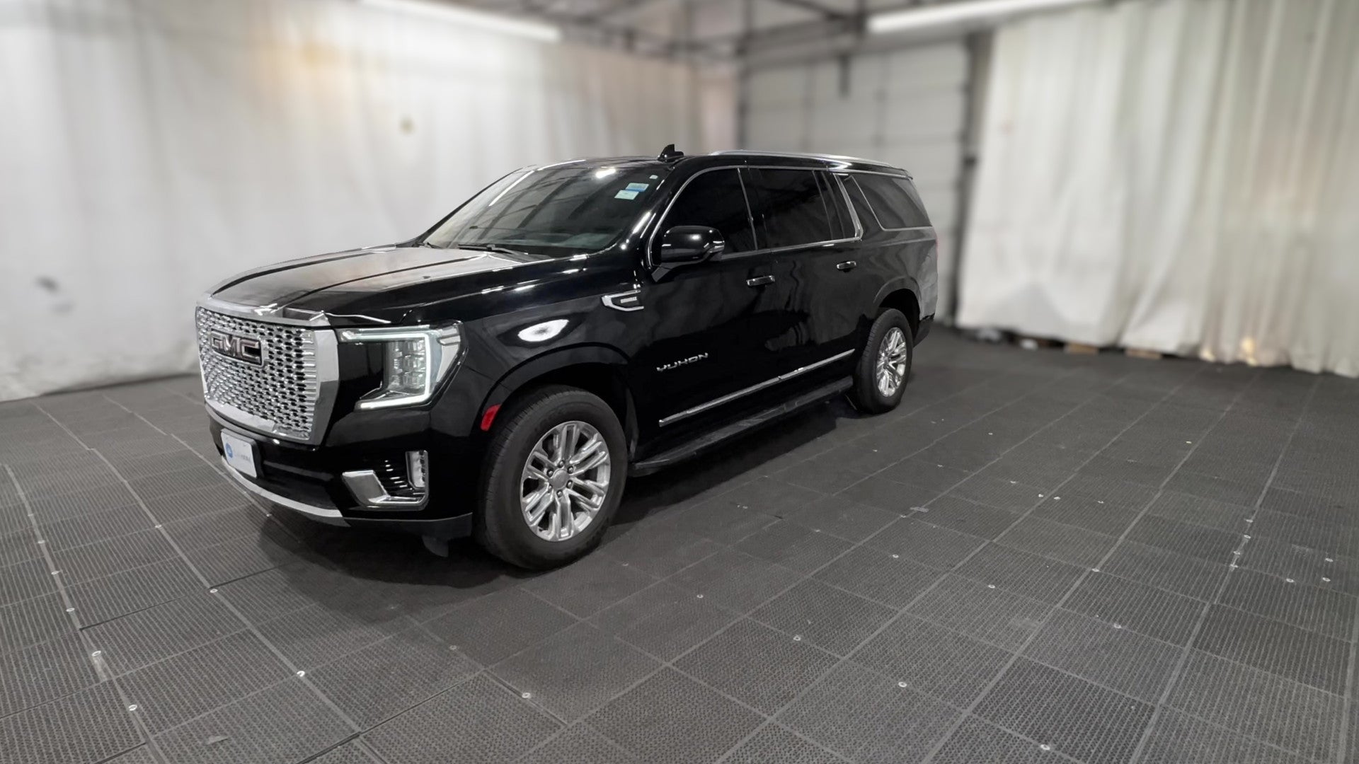 2022 GMC Yukon XL vehicle photo