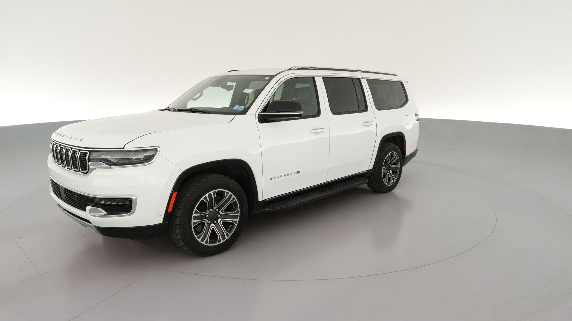 2023 Jeep Wagoneer L vehicle photo