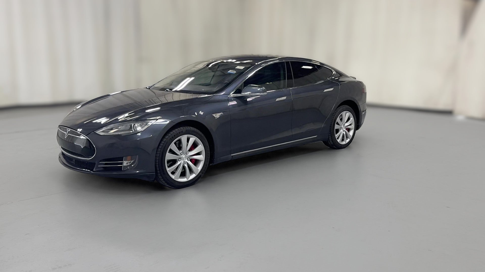 2015 Tesla Model S vehicle photo