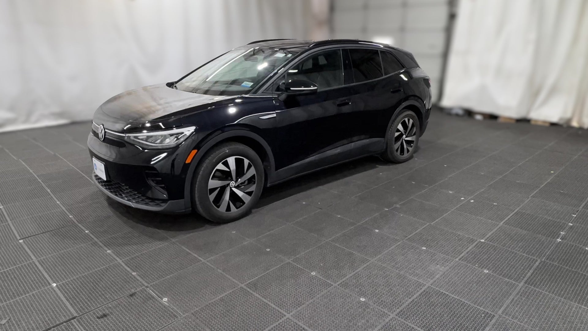 2023 Volkswagen ID.4 vehicle photo