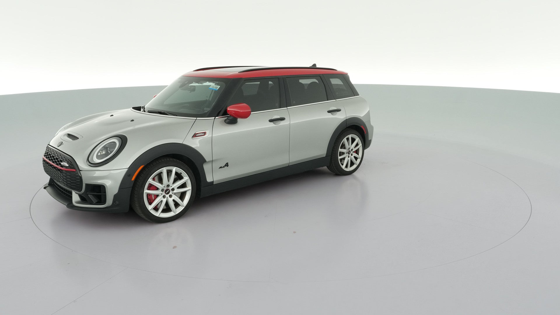 2024 MINI Clubman vehicle photo