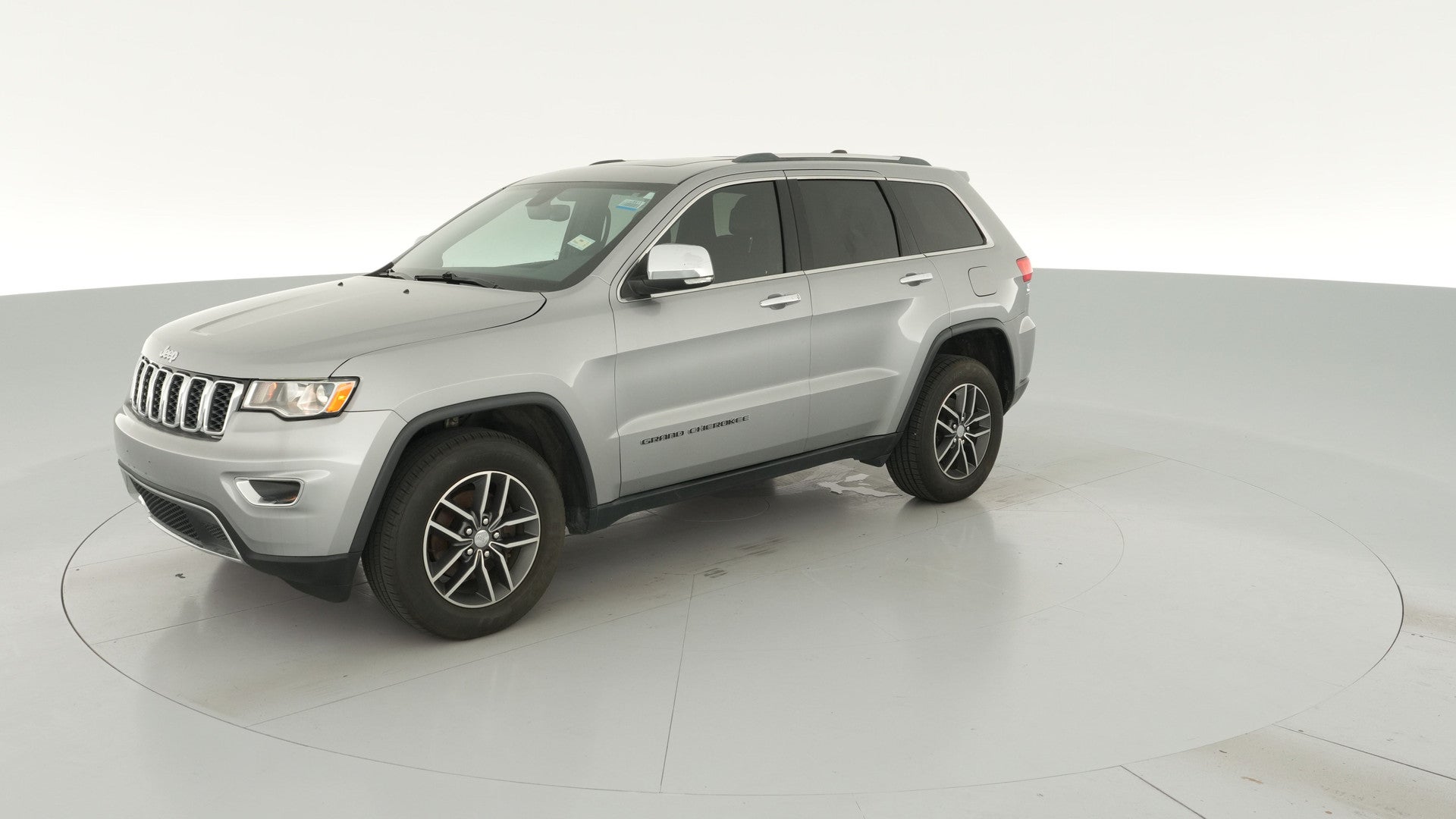 2018 Jeep Grand Cherokee vehicle photo
