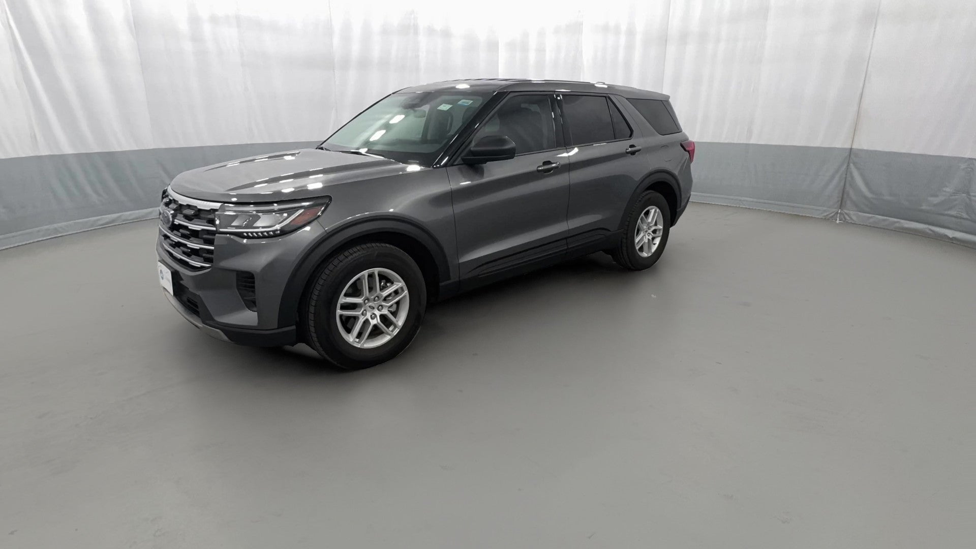 2026 Ford Explorer vehicle photo