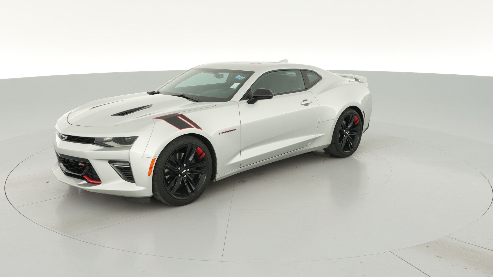2018 Chevrolet Camaro vehicle photo