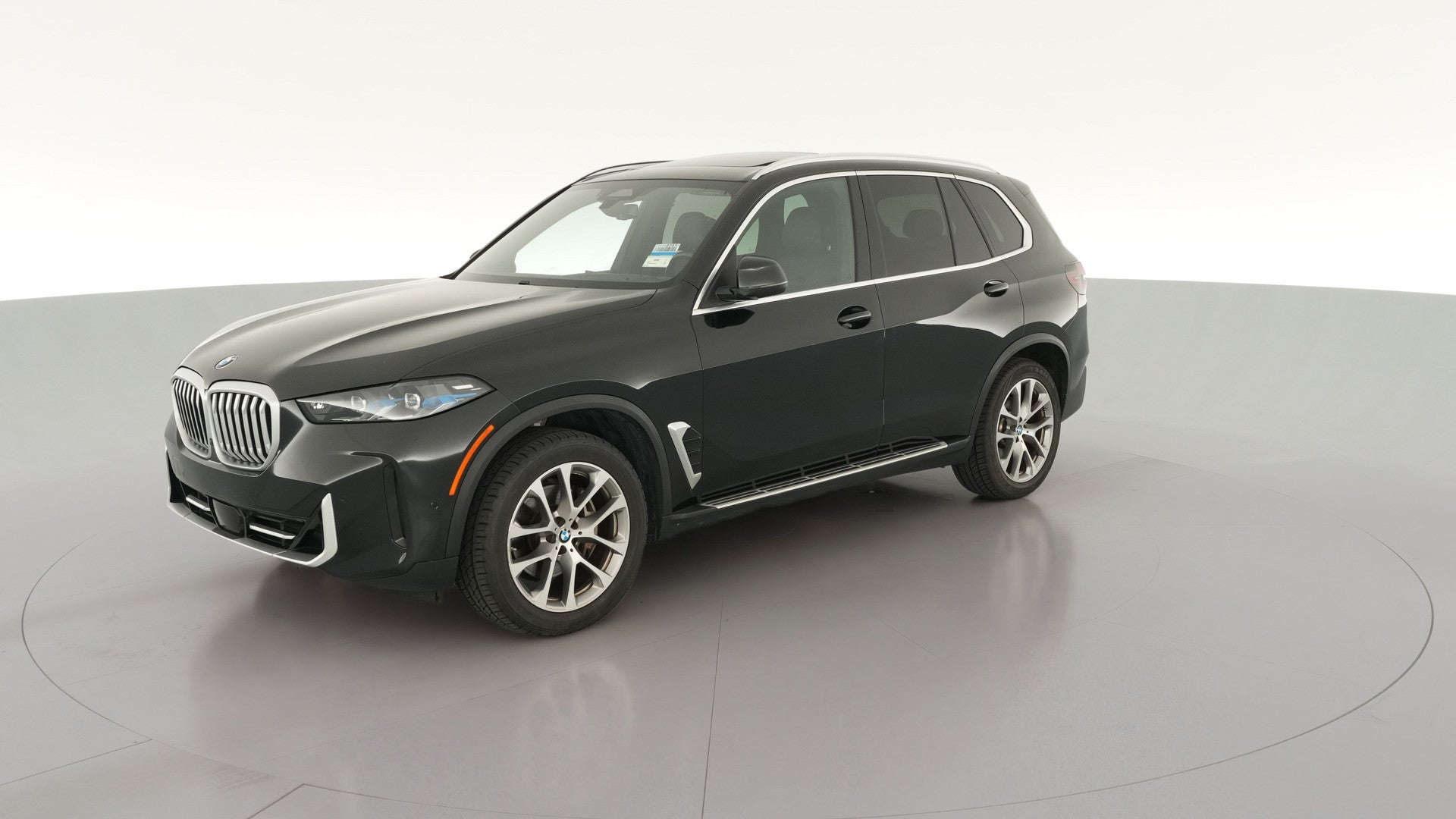 2024 BMW X5 vehicle photo