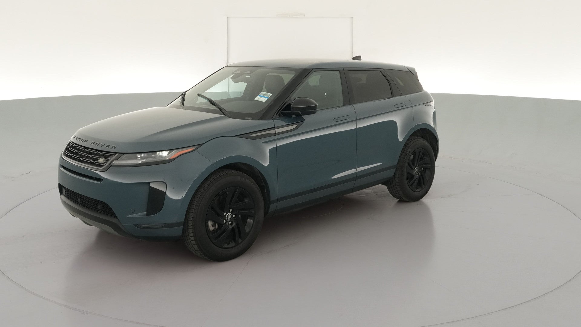 2024 Land Rover Range Rover Evoque vehicle photo