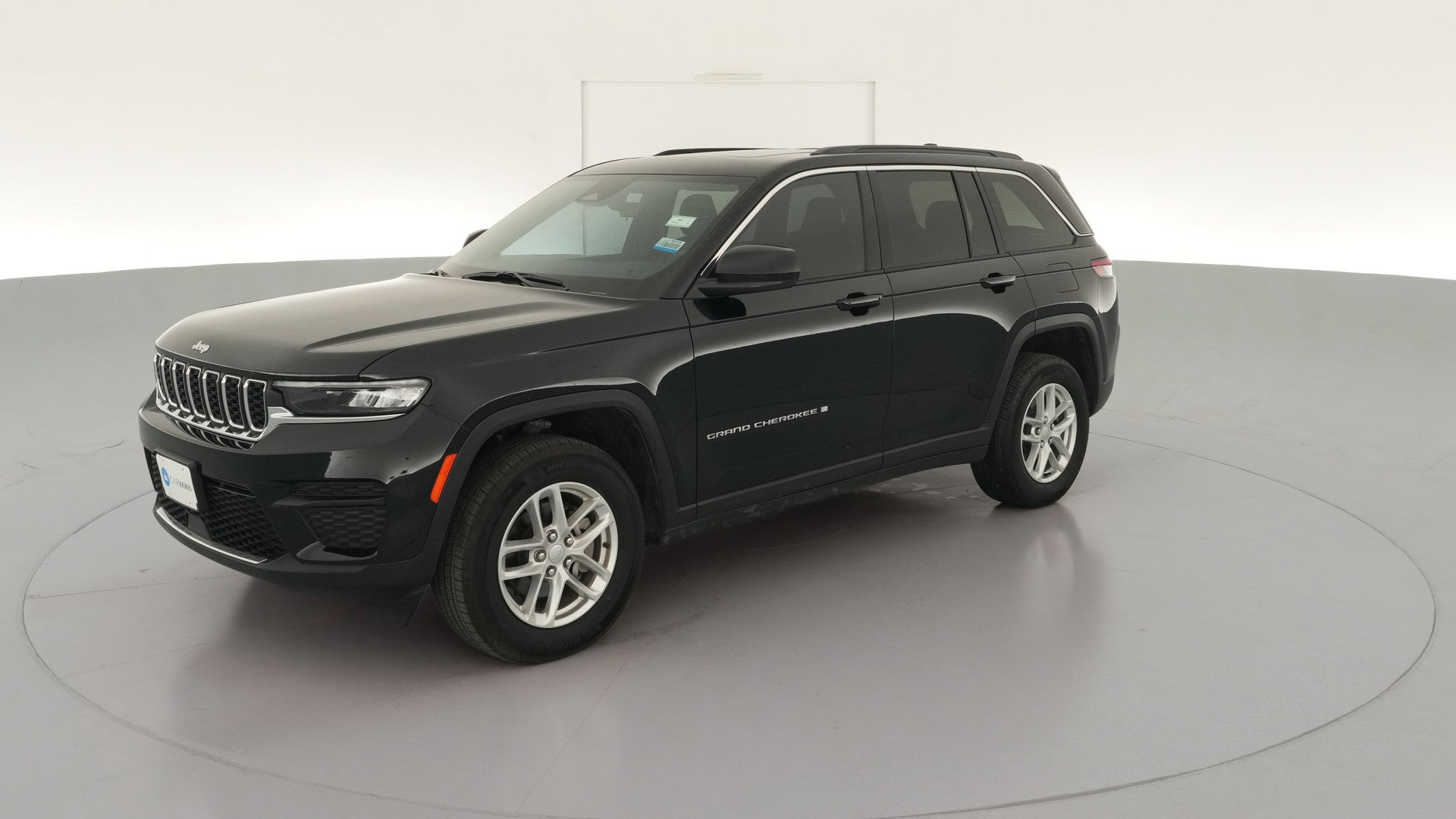 2025 Jeep Grand Cherokee vehicle photo