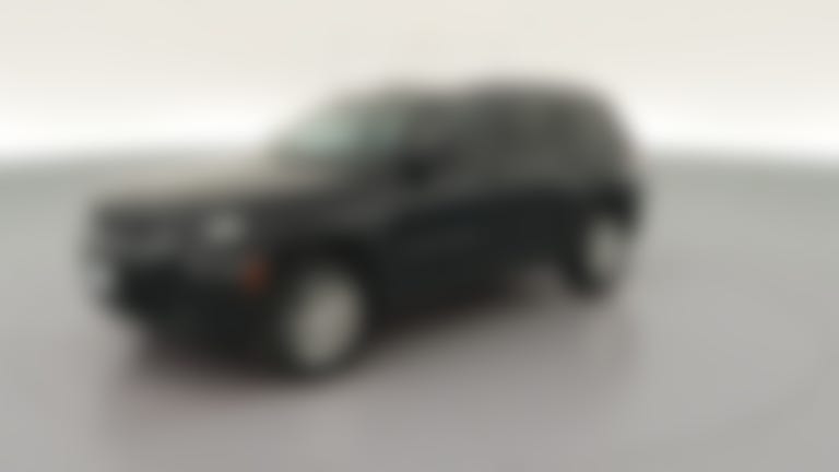 2025 Jeep Grand Cherokee vehicle photo