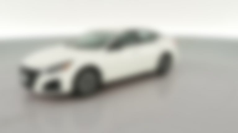 2025 Nissan Altima vehicle photo