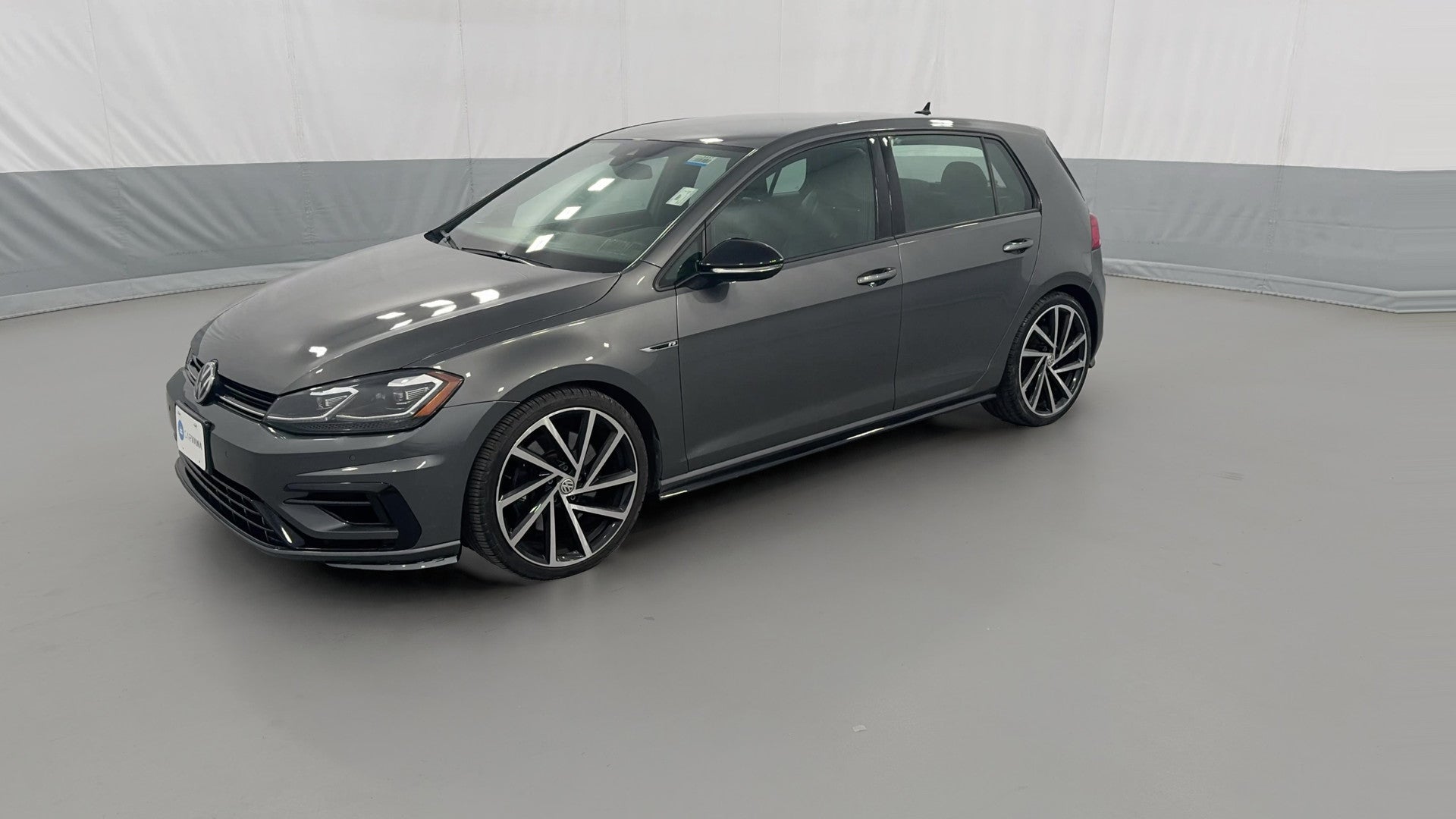 2019 Volkswagen Golf R vehicle photo