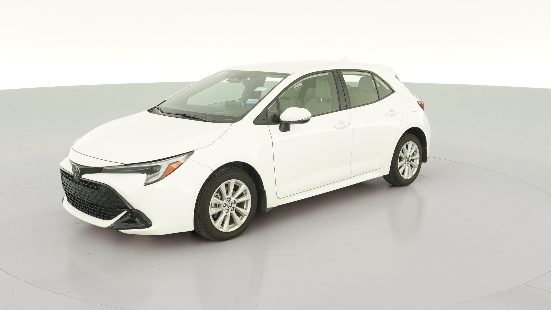 2024 Toyota Corolla Hatchback vehicle photo