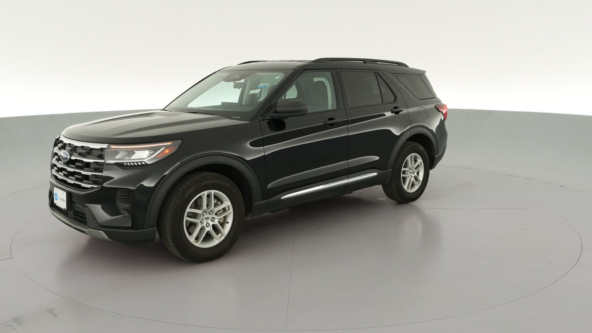 2025 Ford Explorer vehicle photo