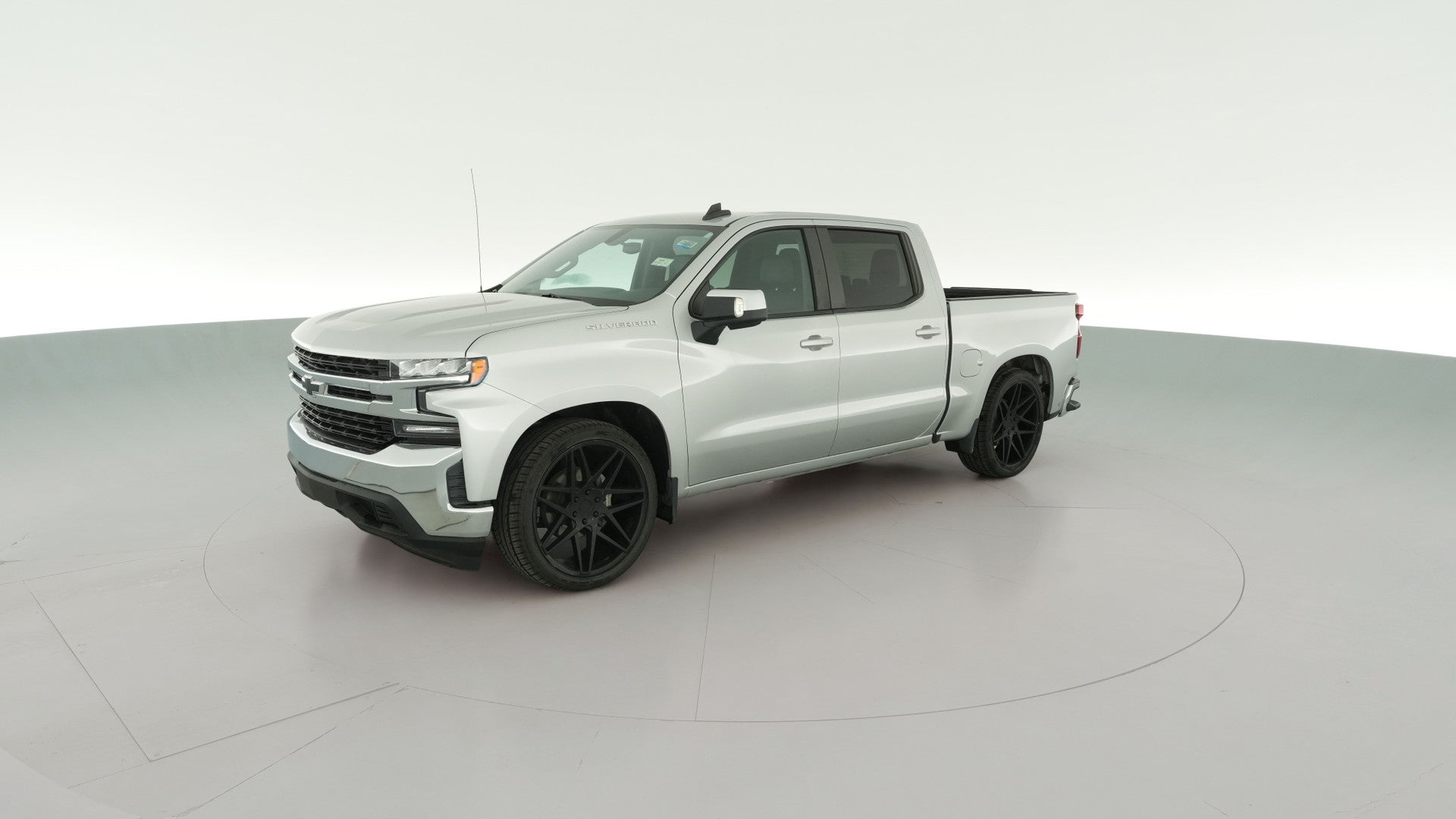 2019 Chevrolet Silverado 1500 Crew Cab vehicle photo