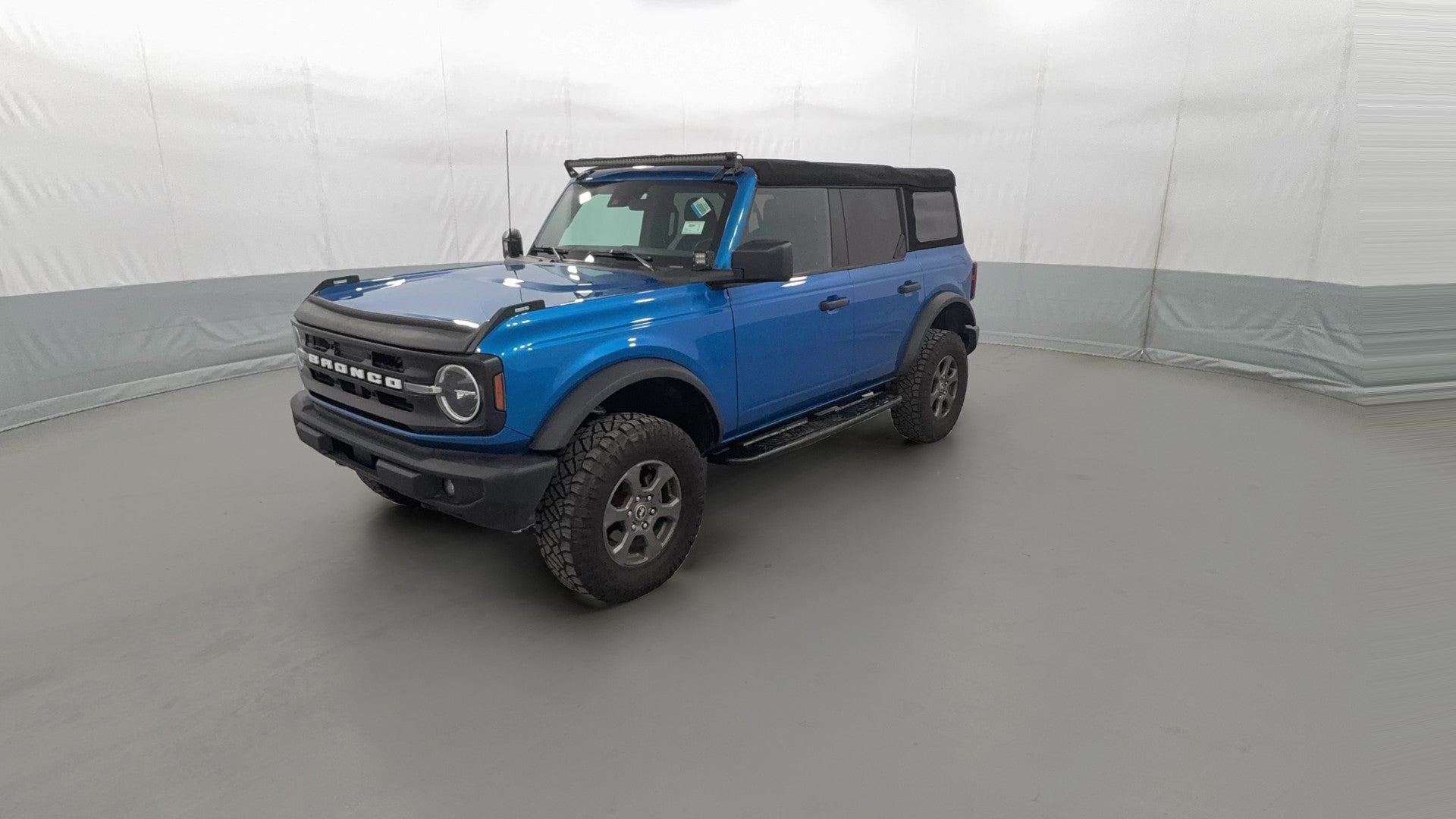 2022 Ford Bronco vehicle photo