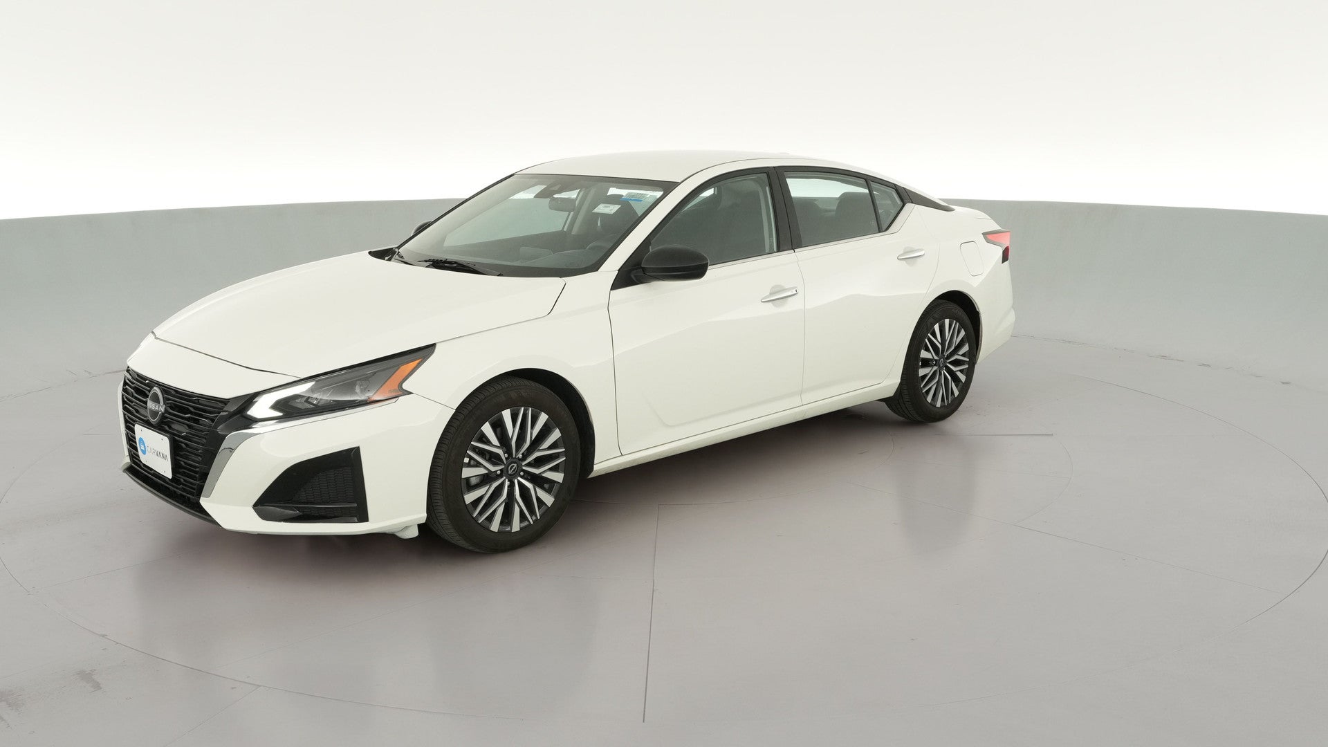 2025 Nissan Altima vehicle photo