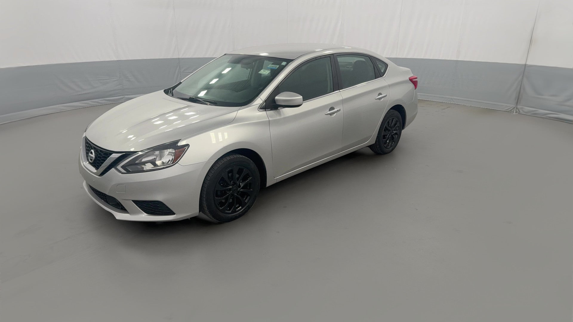 2018 Nissan Sentra vehicle photo