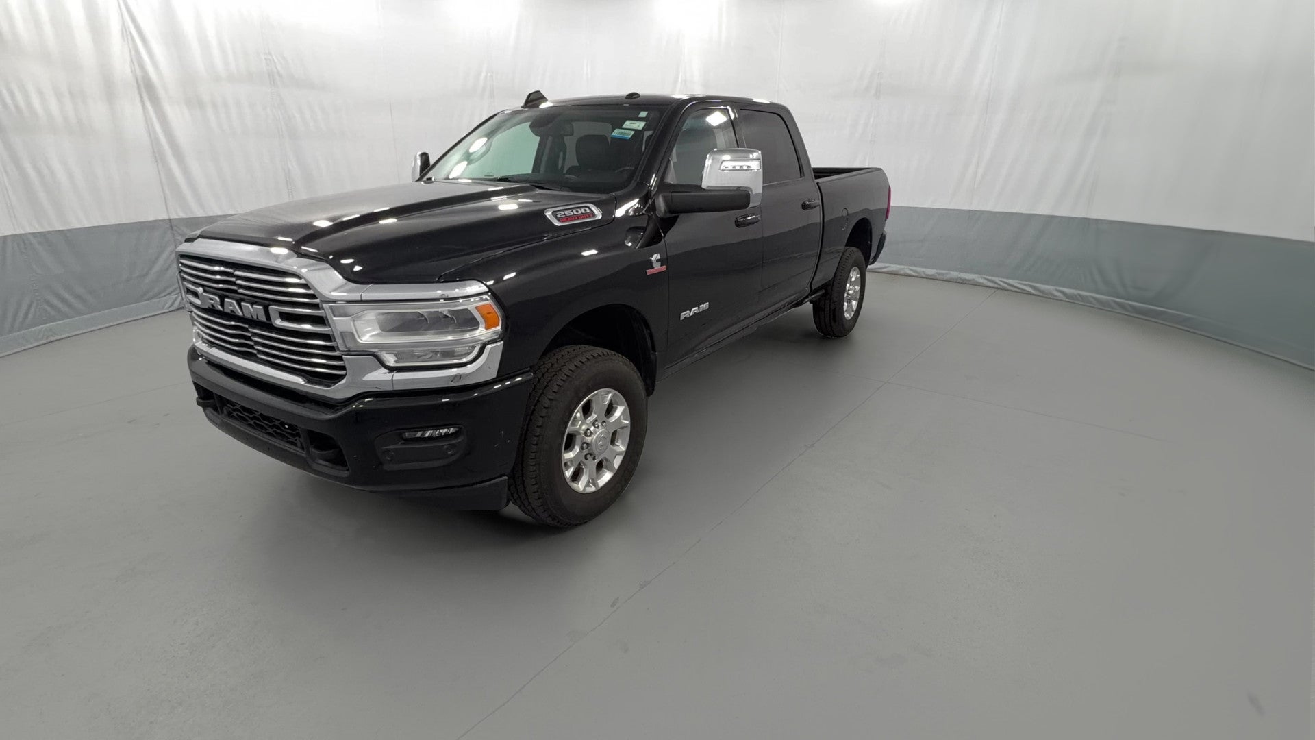 2024 Ram 2500 Crew Cab vehicle photo