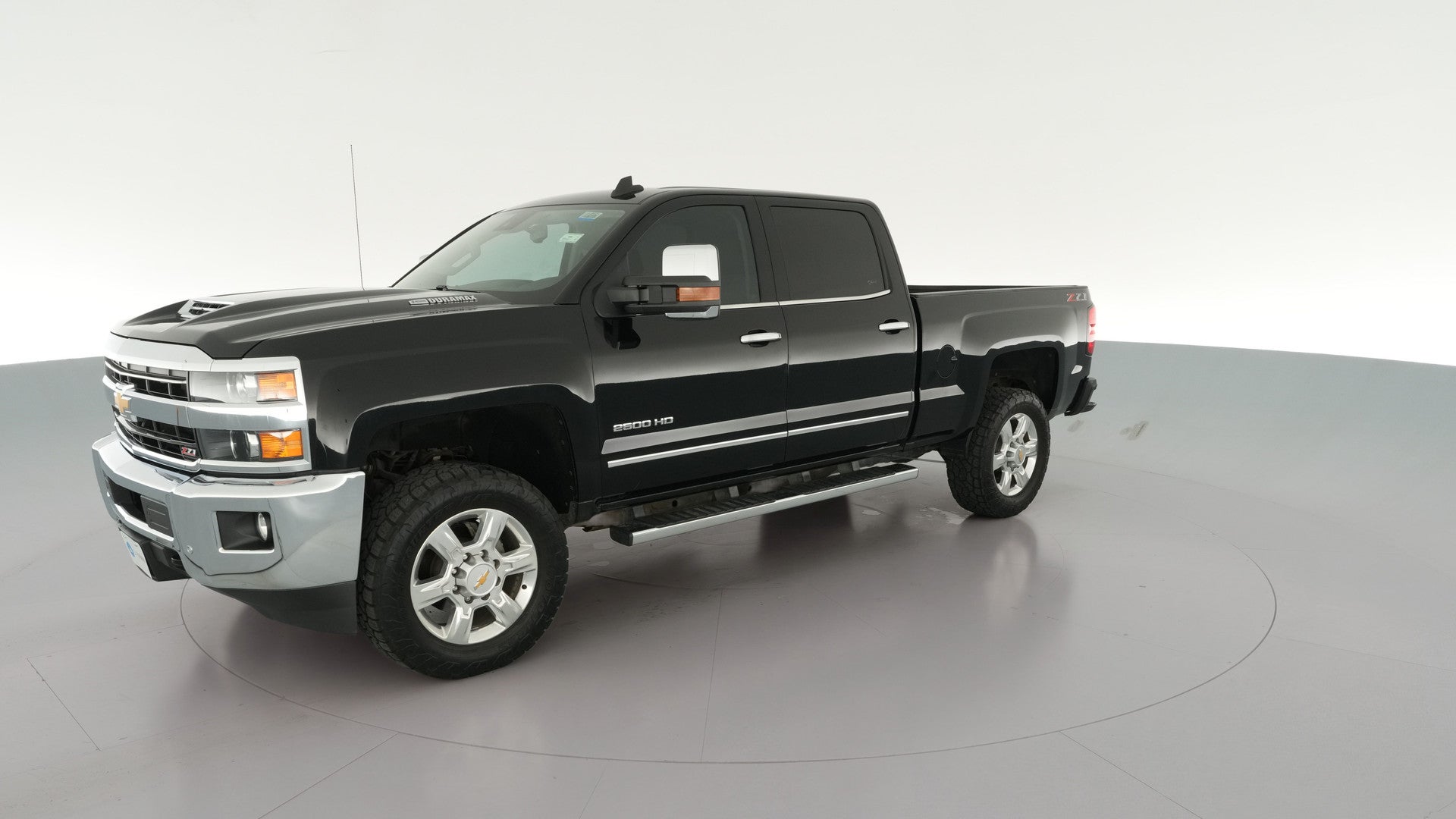 2019 Chevrolet Silverado 2500 HD Crew Cab vehicle photo