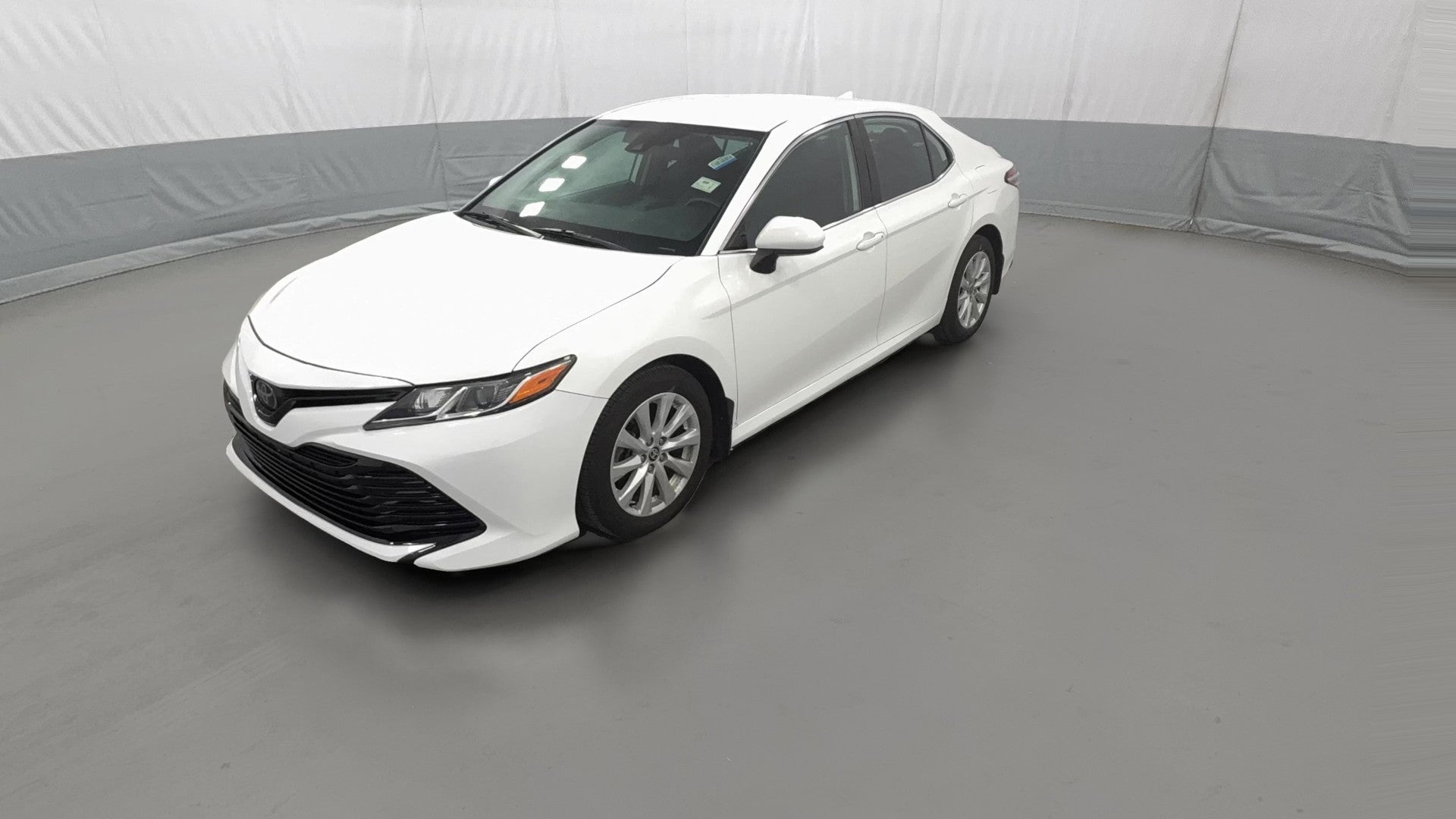 2020 Toyota Camry vehicle photo