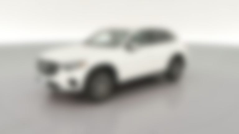 2024 Mercedes-Benz GLC vehicle photo