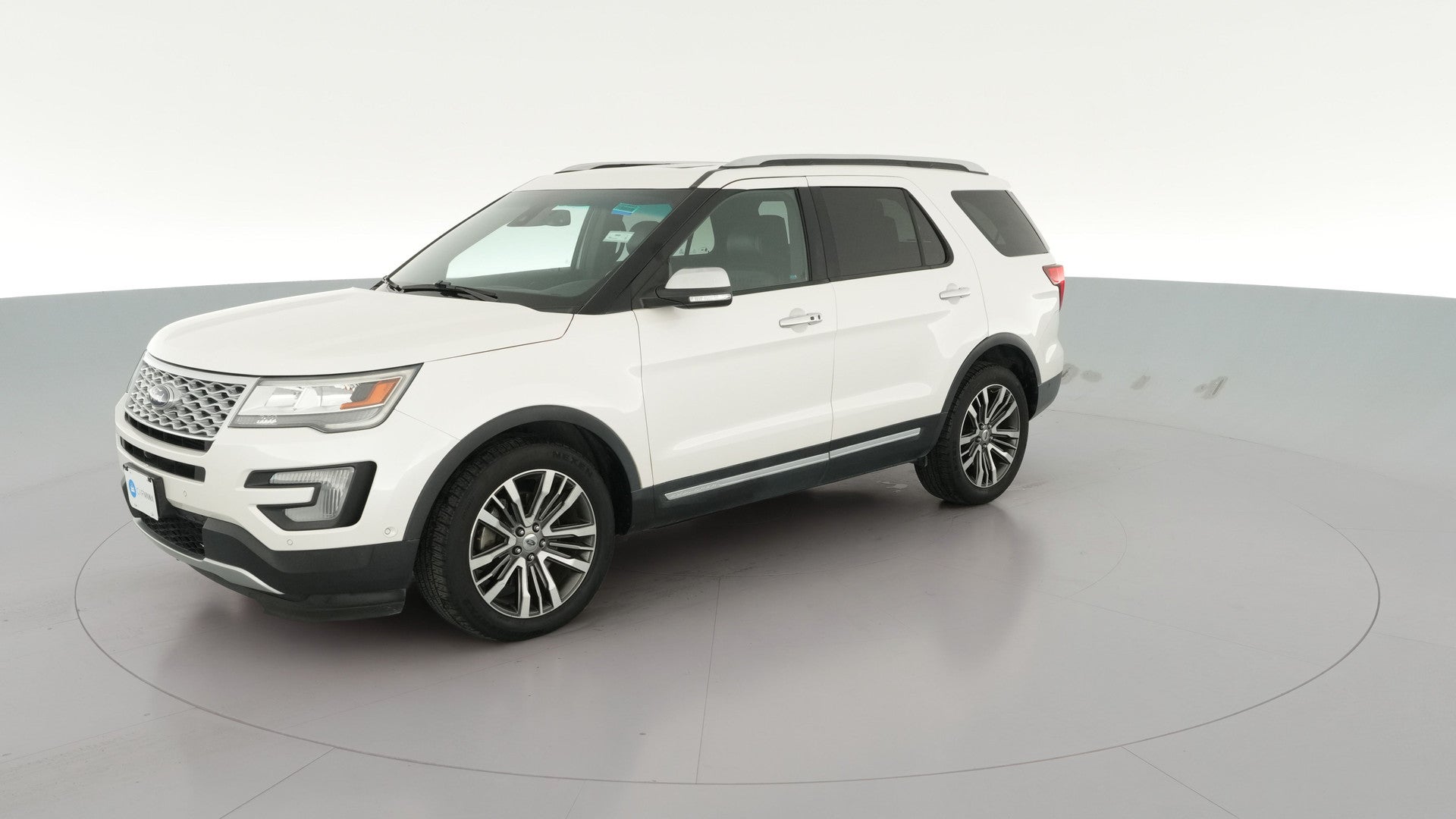 2017 Ford Explorer vehicle photo