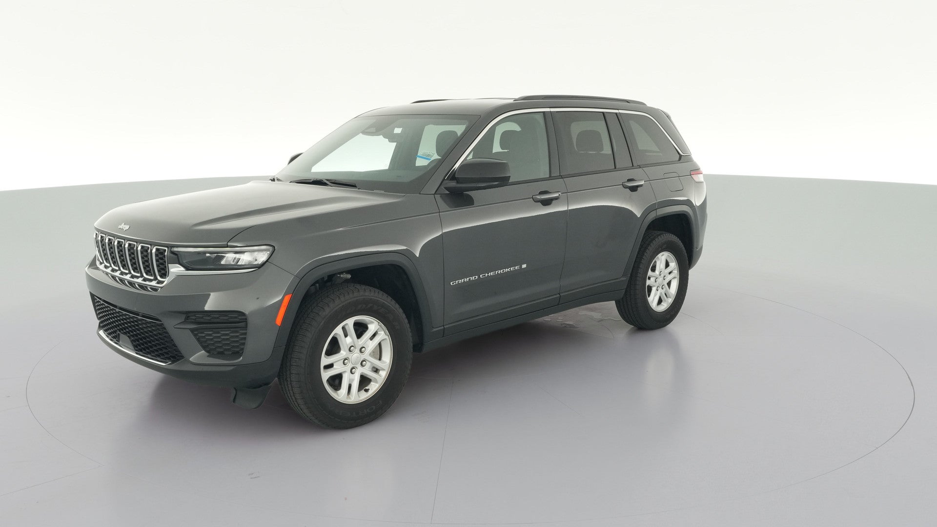 2025 Jeep Grand Cherokee vehicle photo
