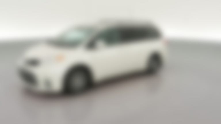 2019 Toyota Sienna vehicle photo