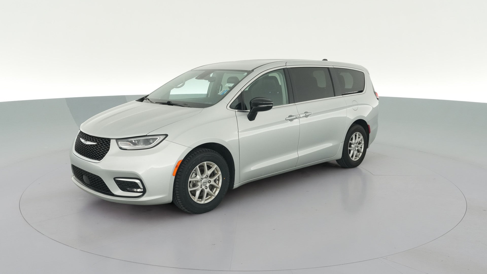 2024 Chrysler Pacifica vehicle photo