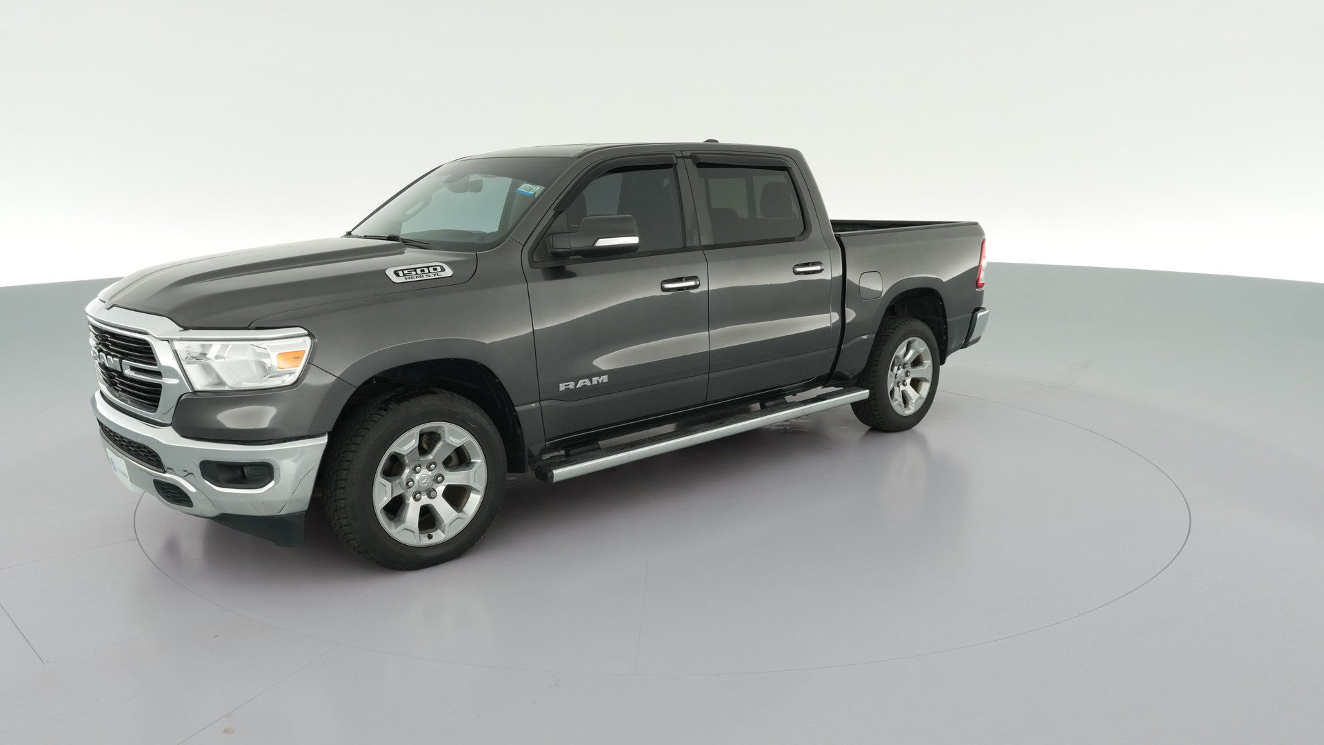 2020 Ram 1500 Crew Cab vehicle photo